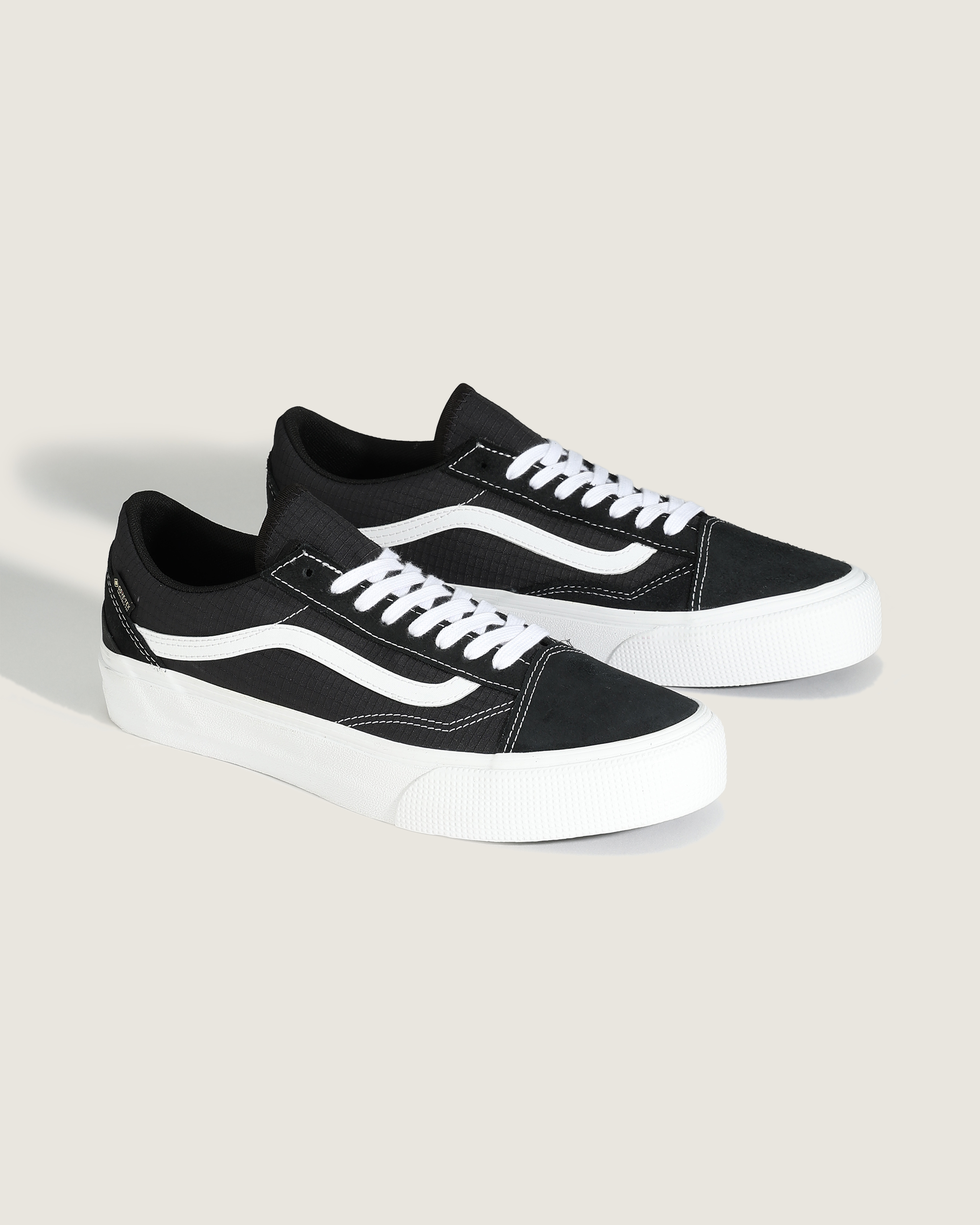 オールドスクール GORE-TEX| VANS（ヴァンズ）公式ストア