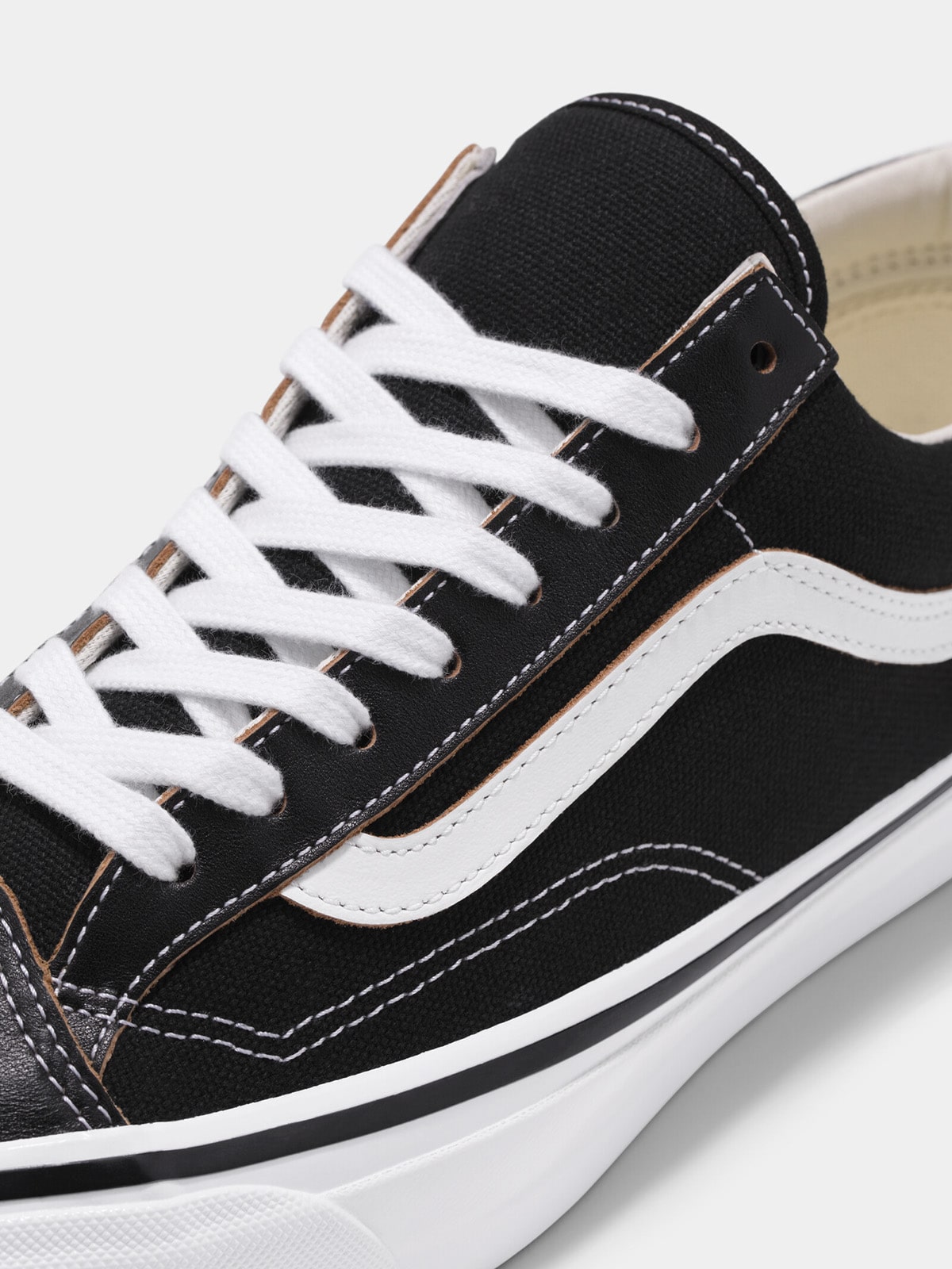 OTW オールドスクール 36 VIBRAM| VANS（ヴァンズ）公式ストア