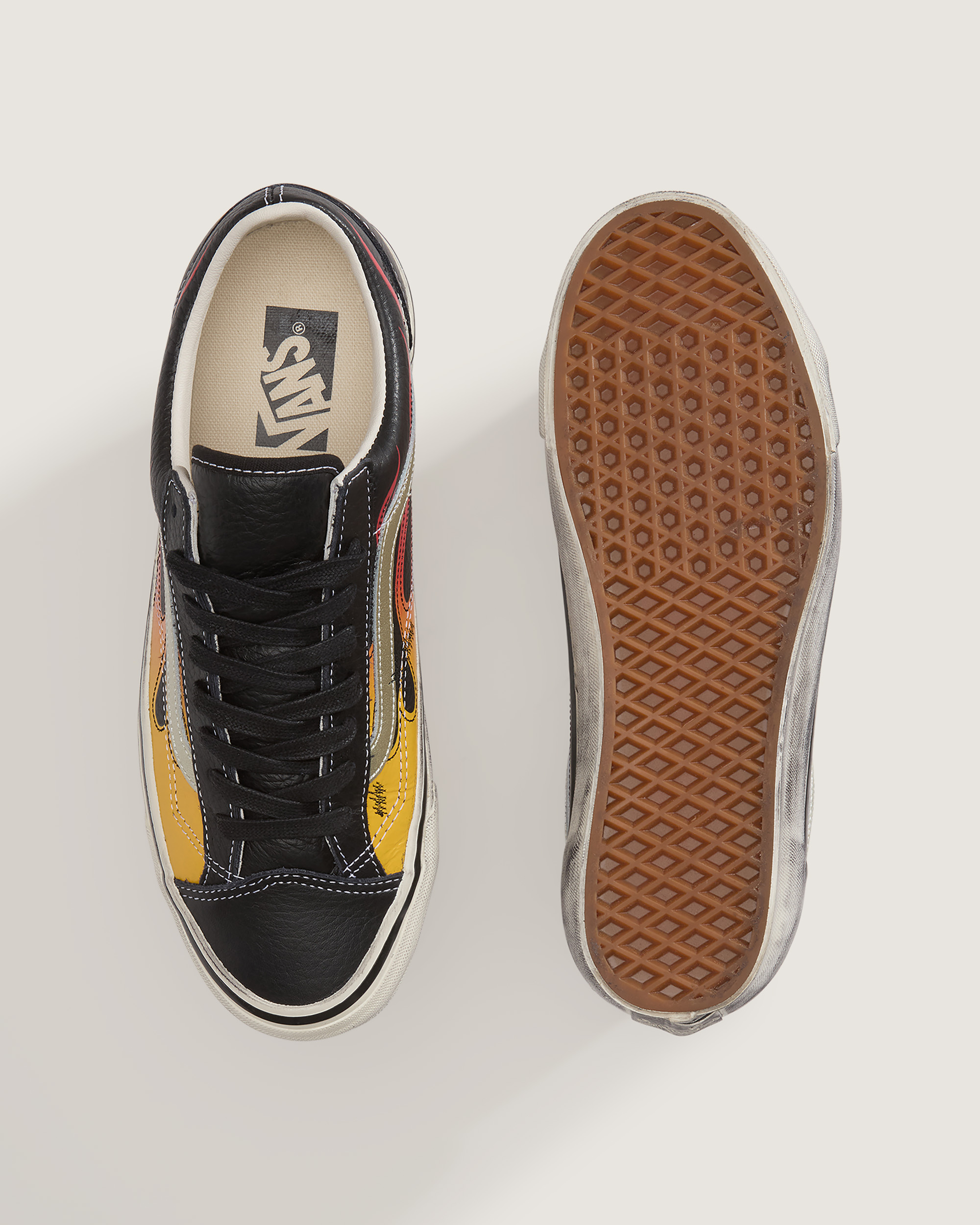 PREMIUM オールドスクール 36 フレイム| VANS（ヴァンズ）公式ストア