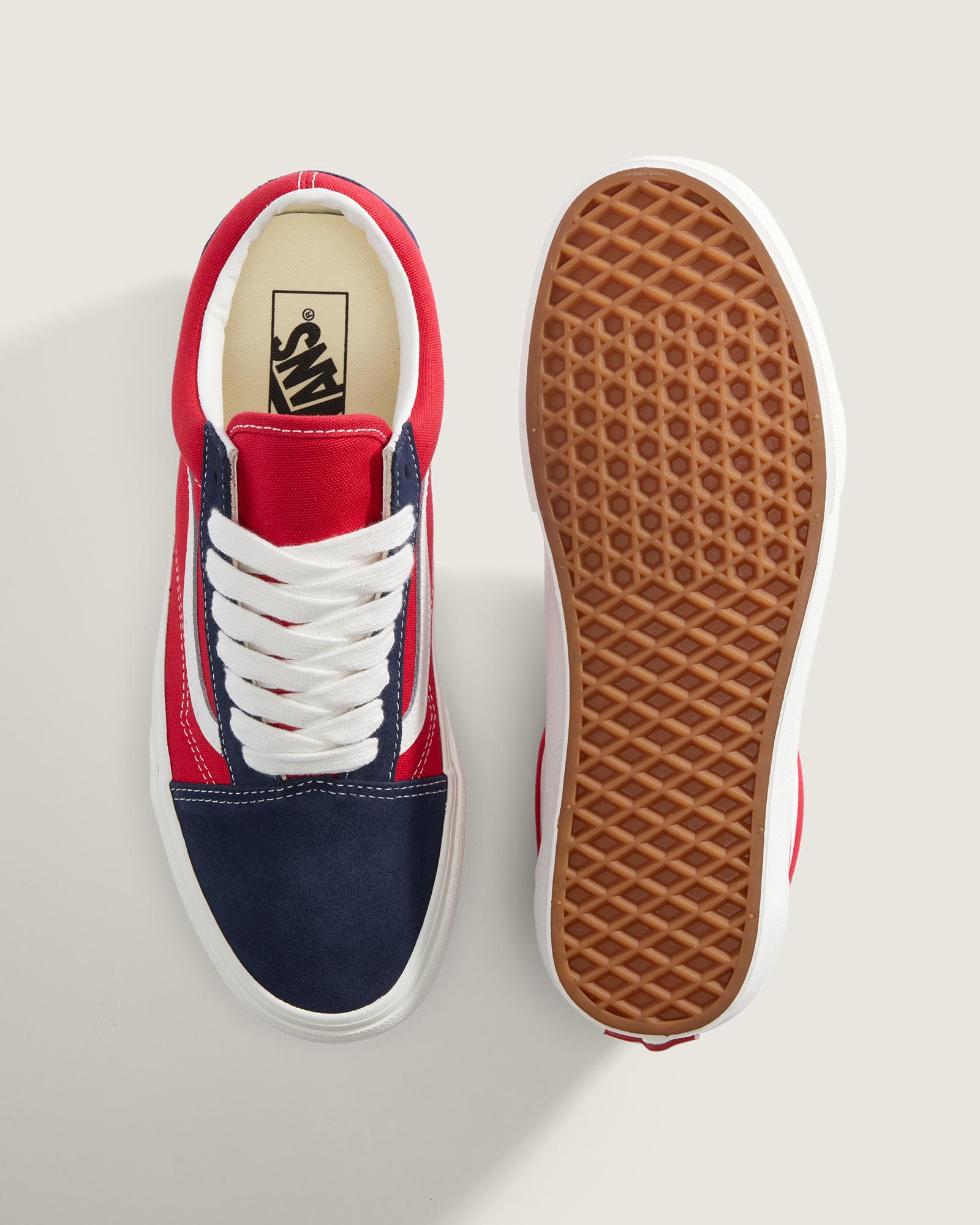 オールドスクール| VANS（ヴァンズ）公式ストア