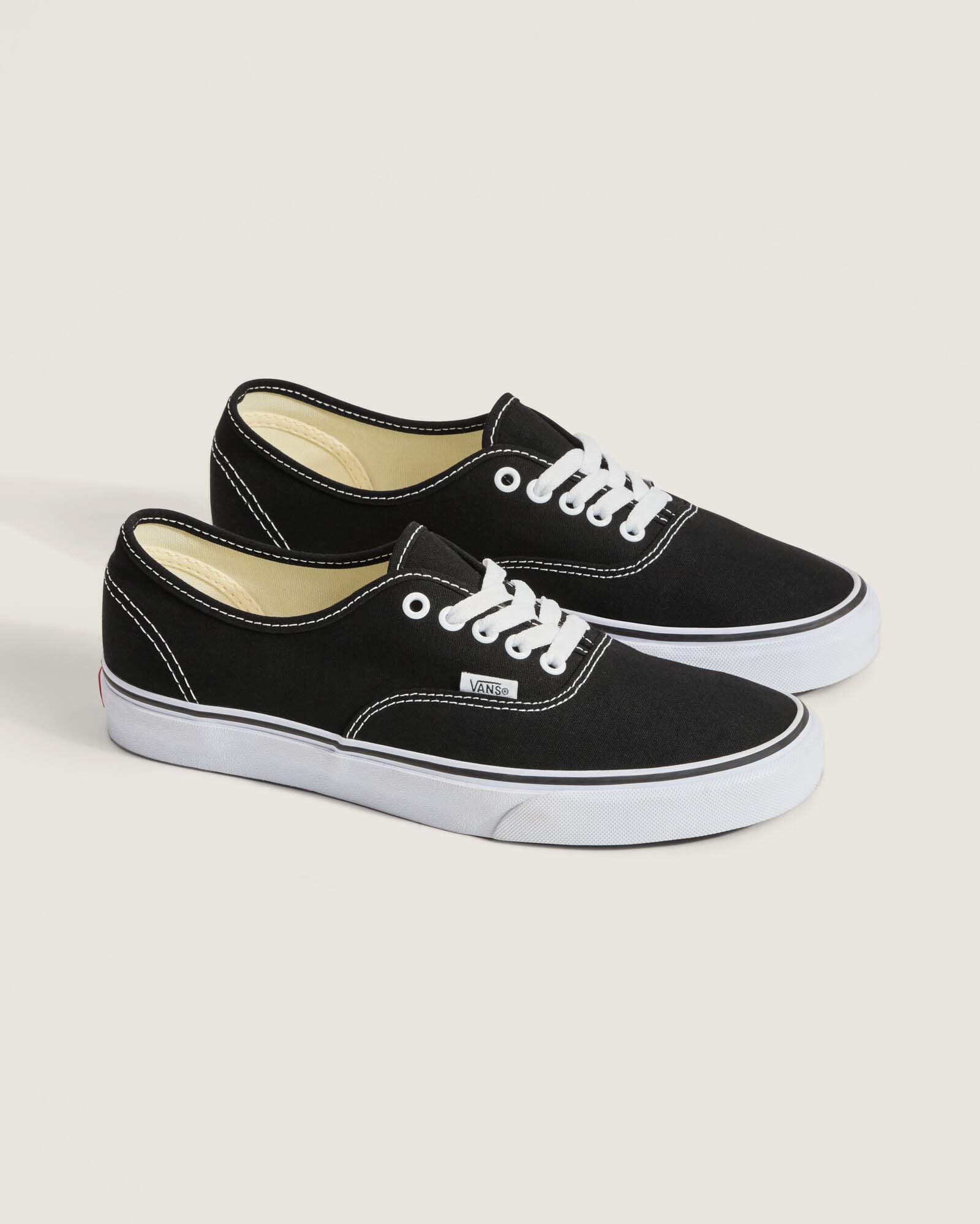 オーセンティック| VANS（ヴァンズ）公式ストア