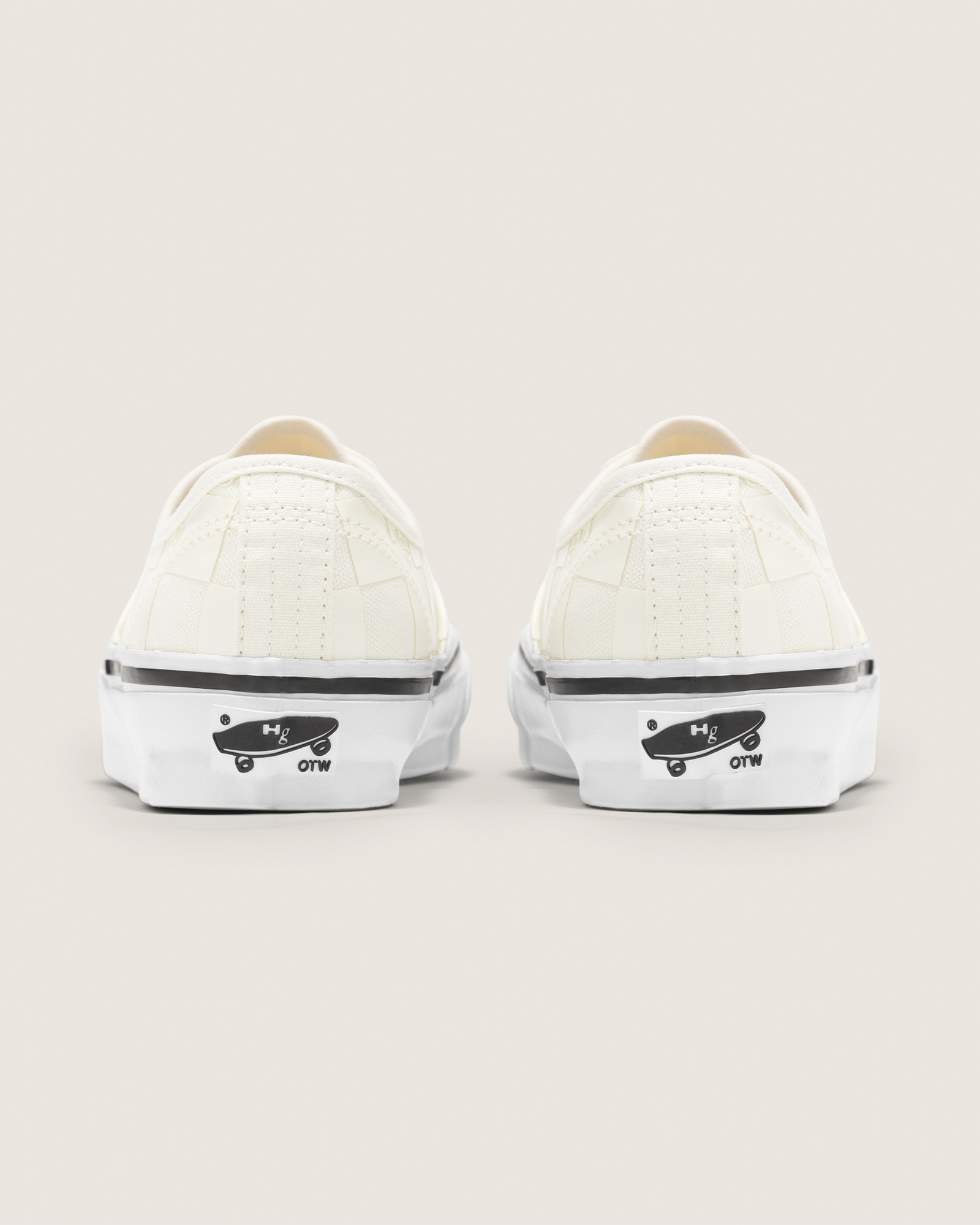 OTW by Vans X HommeGirls オーセンティック 44| VANS（ヴァンズ）公式