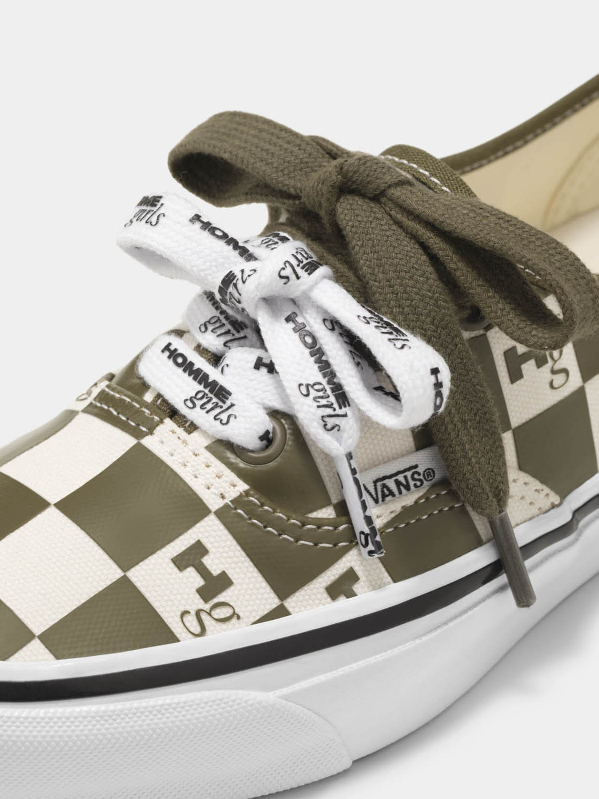 OTW by Vans X HommeGirls オーセンティック 44| VANS（ヴァンズ）公式