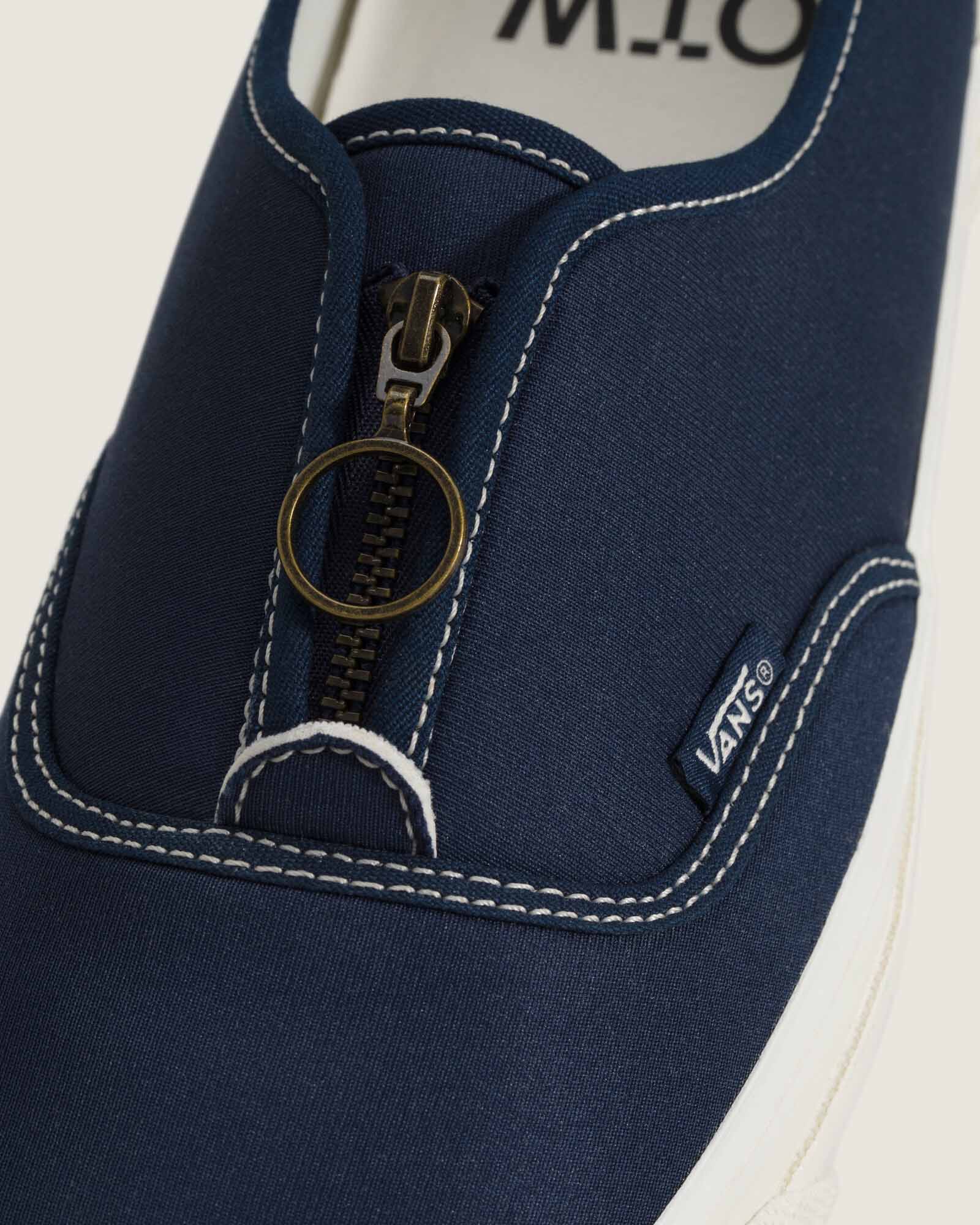 OTW オーセンティック ジップ VIBRAM| VANS（ヴァンズ）公式ストア