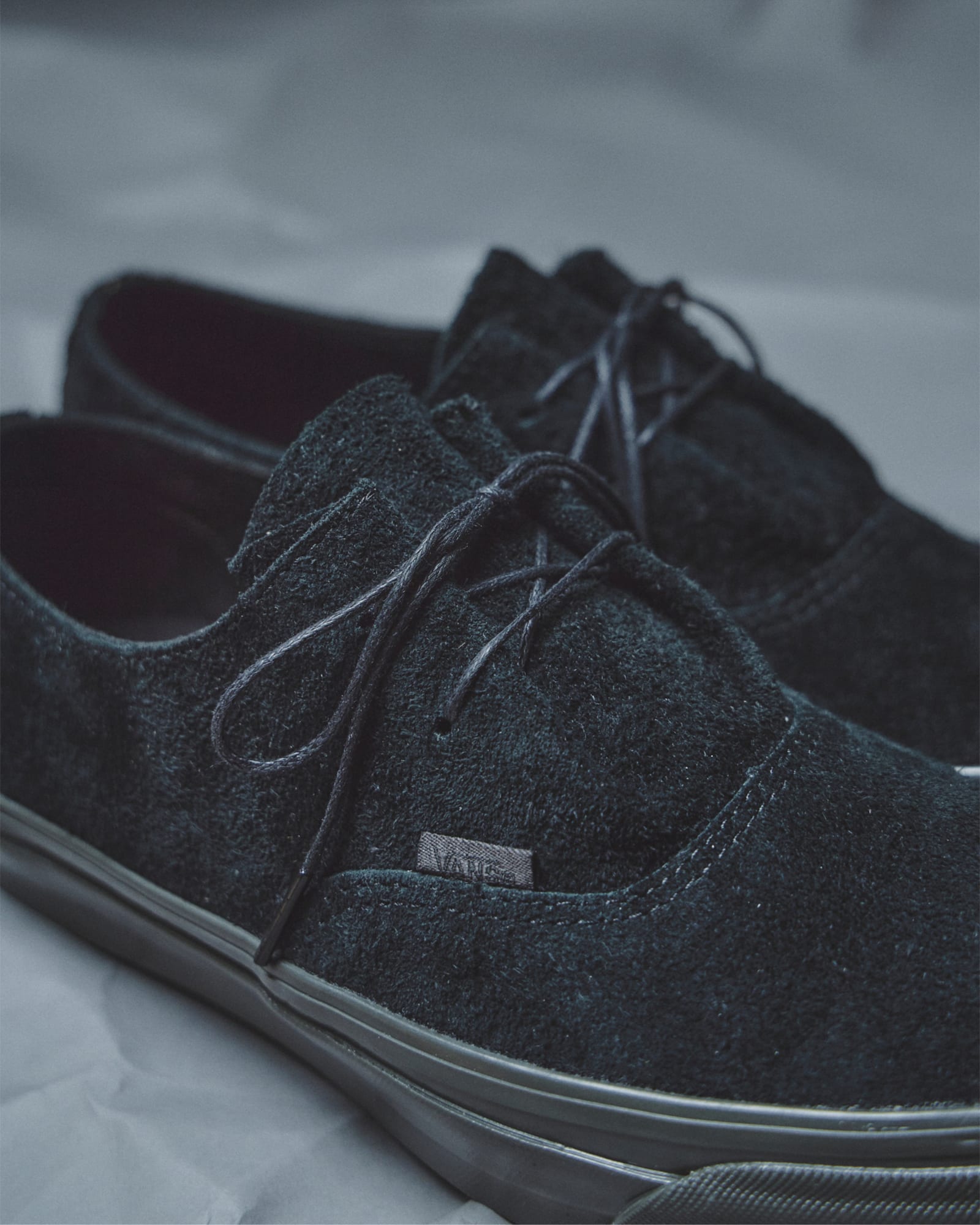 PREMIUM オーセンティック イーズ ヘアリースエード| VANS（ヴァンズ
