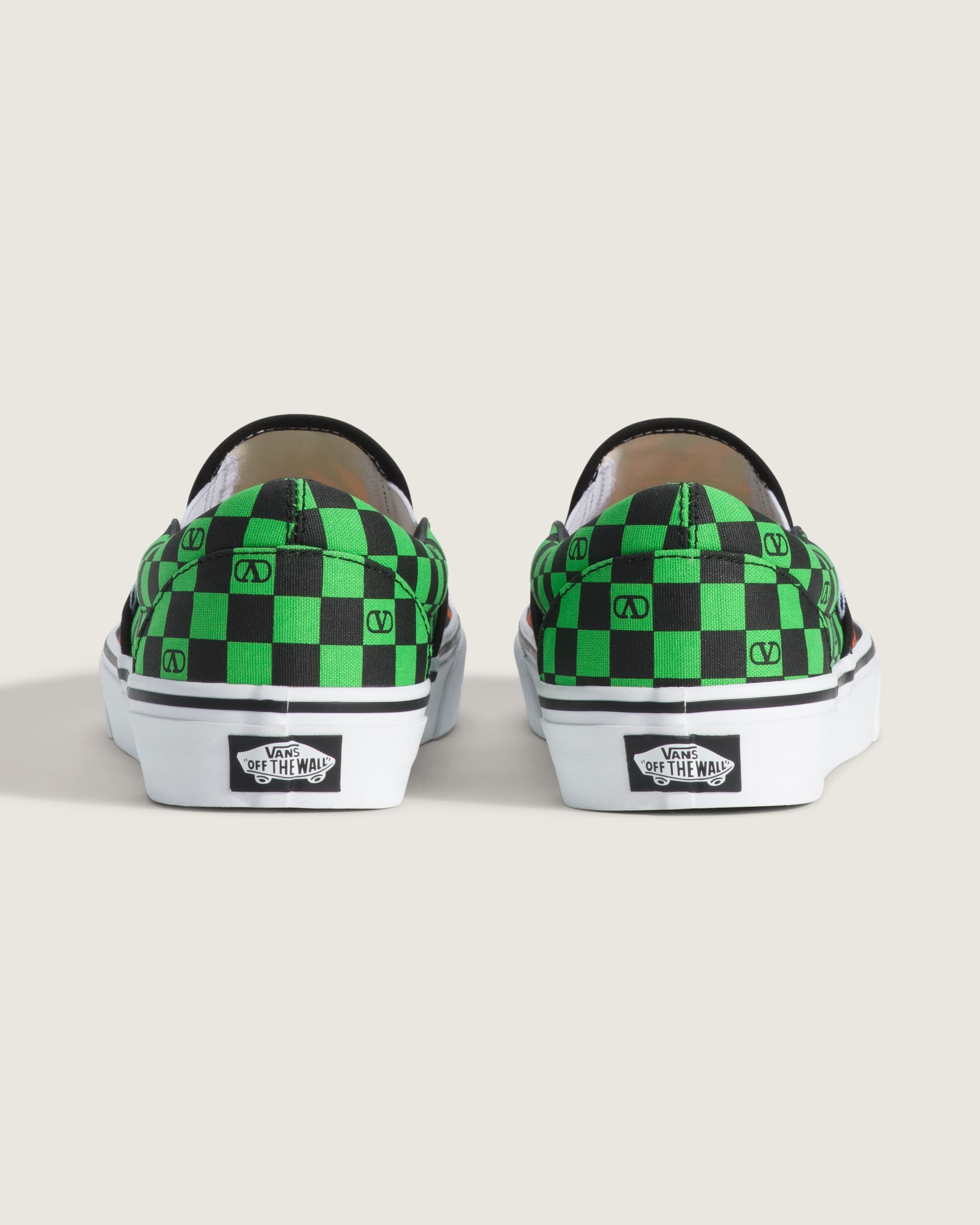 Valentino Garavani and Vans クラシック スリッポン| VANS（ヴァンズ