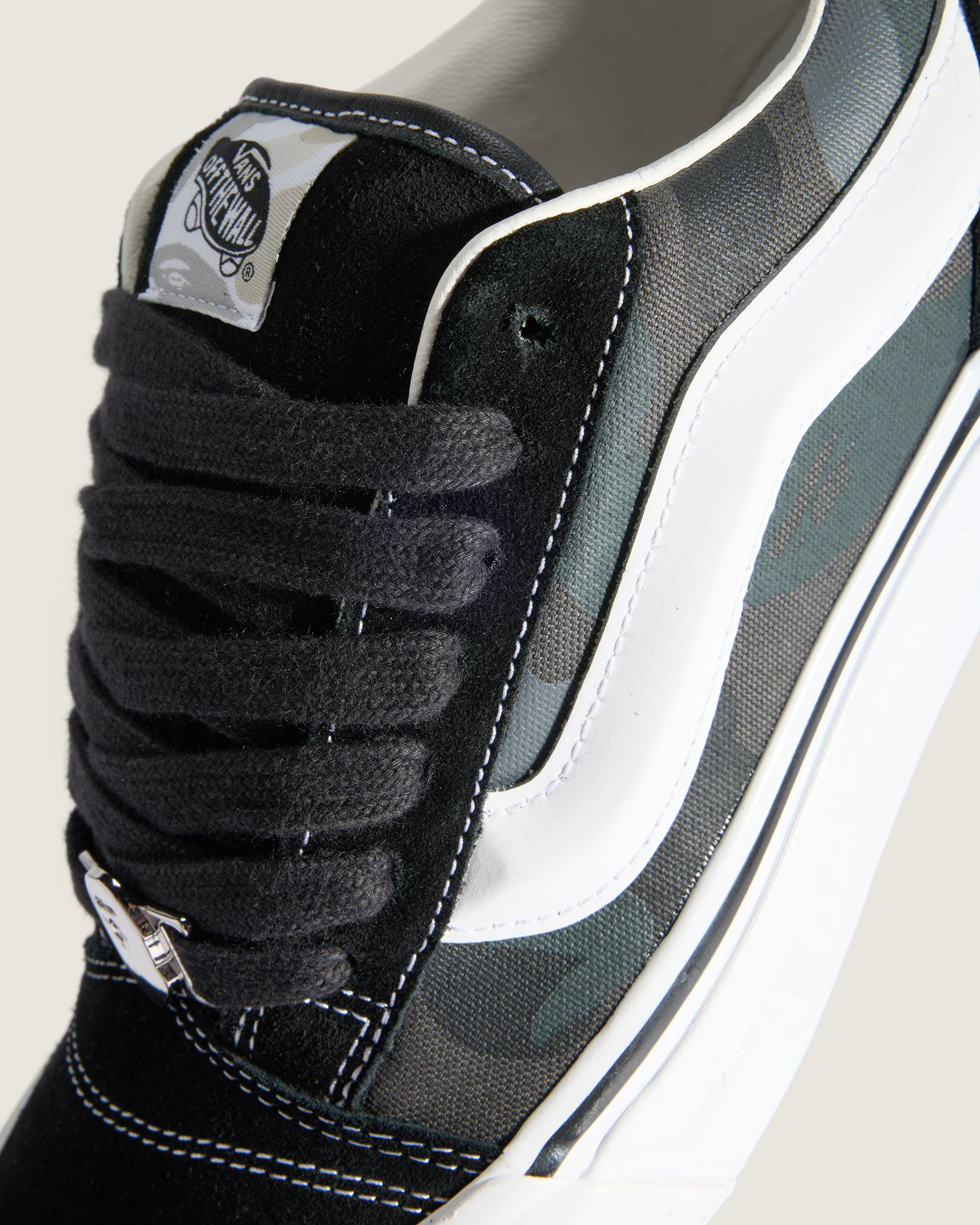 BAPE ニュースクール TB| VANS（ヴァンズ）公式ストア