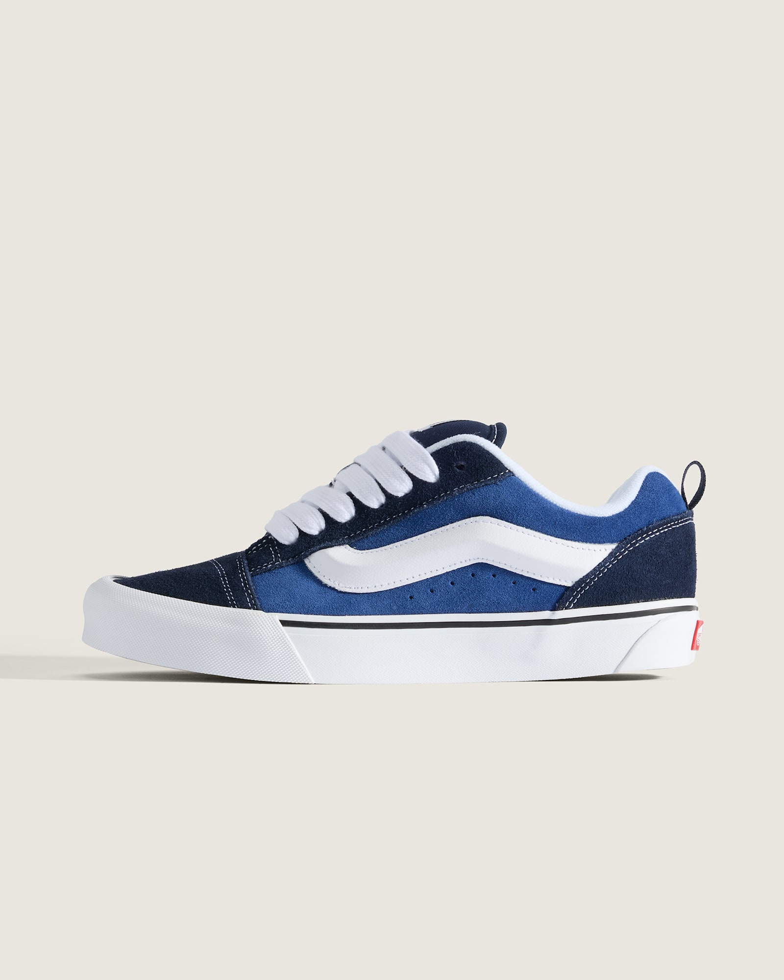 ニュースクール| VANS（ヴァンズ）公式ストア