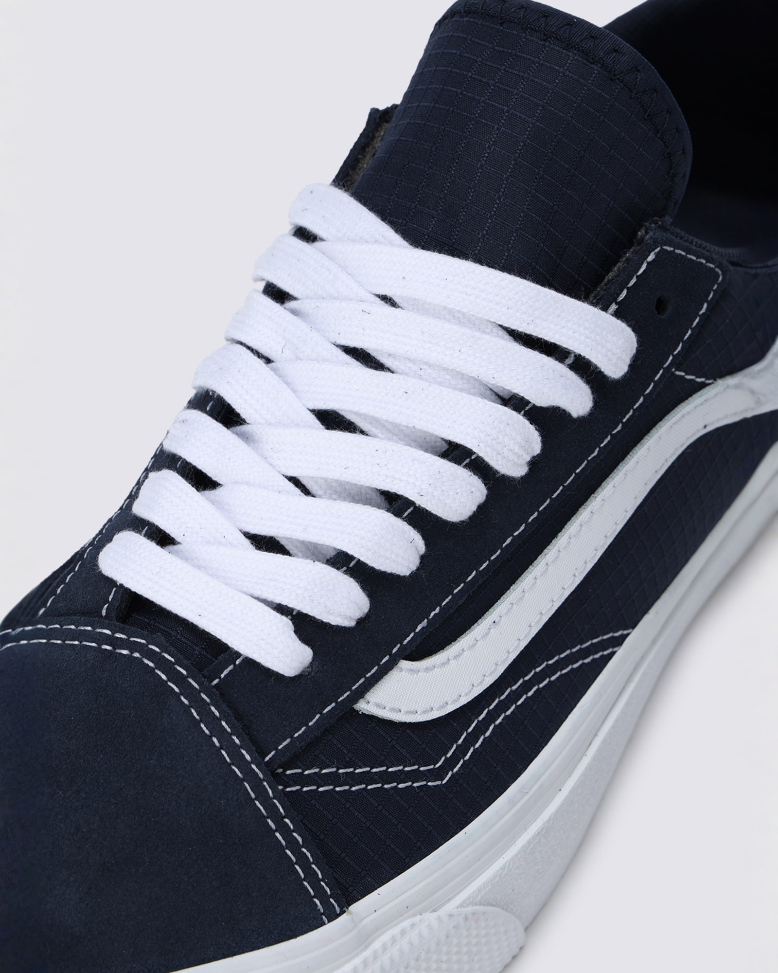 バンズ　オールドスクール GORE-TEX® PREMIUM OLD SKOOL GORE-TEX® | ヴァンズジャパン公式オンライン