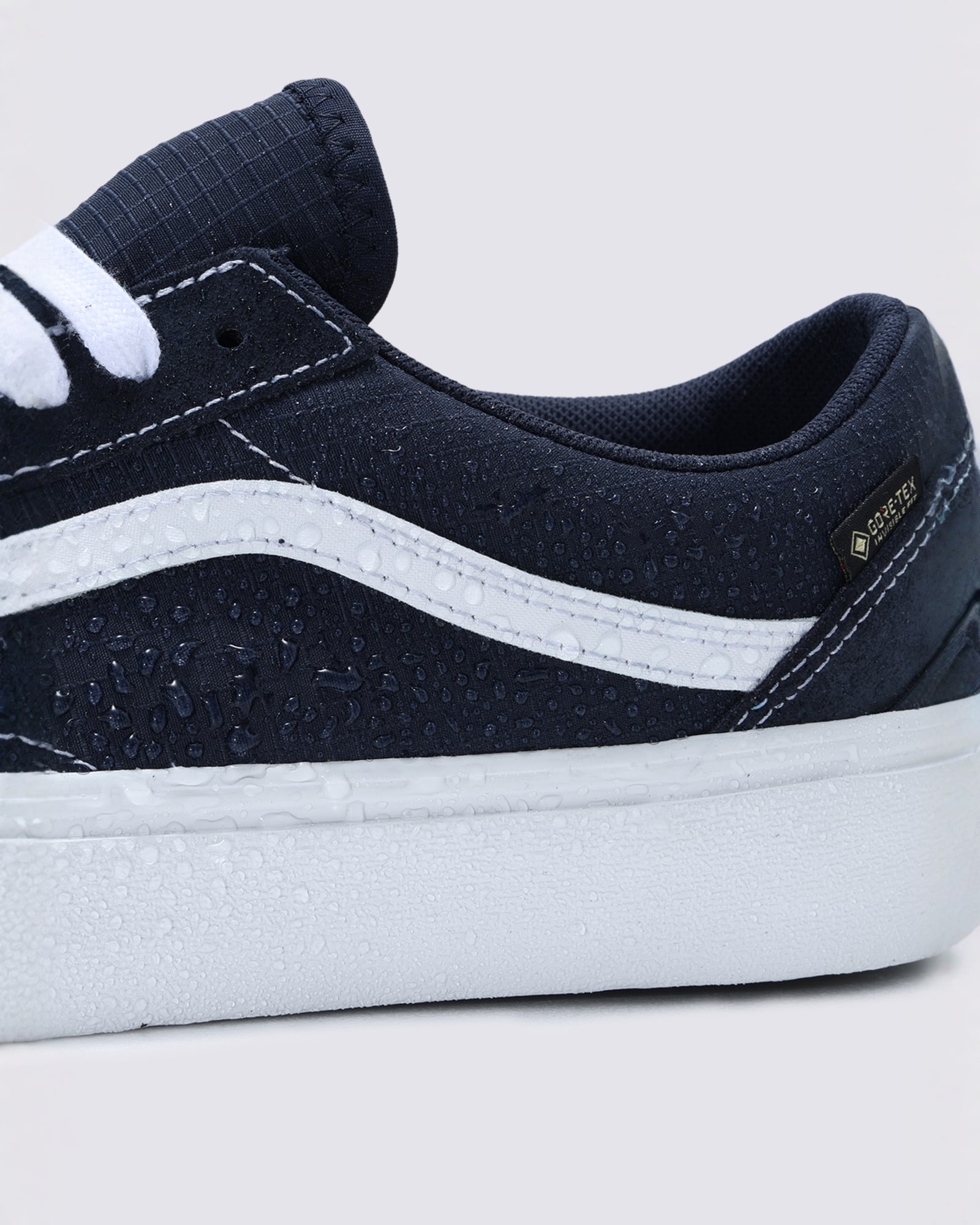 バンズ　オールドスクール GORE-TEX® オールドスクール GORE-TEX®| VANS（ヴァンズ）公式ストア