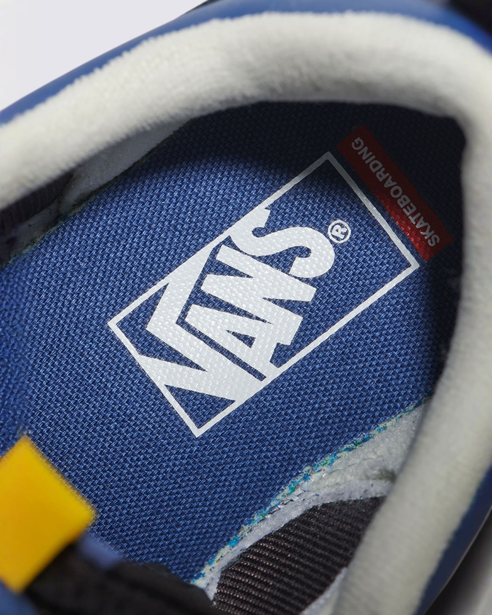 スケート ミキシャ| VANS（ヴァンズ）公式ストア