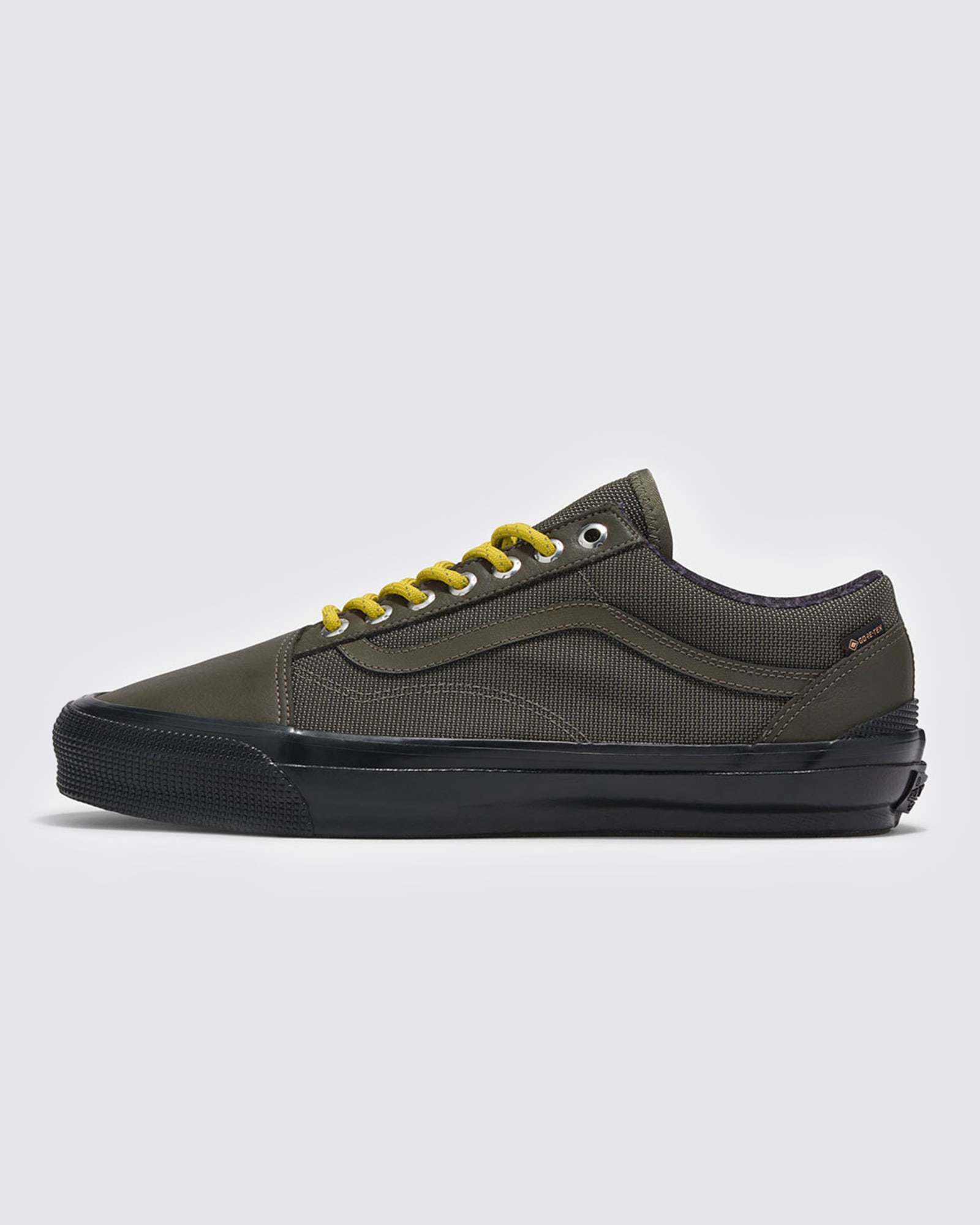 PREMIUM オールドスクール GORE-TEX&reg; image number 0