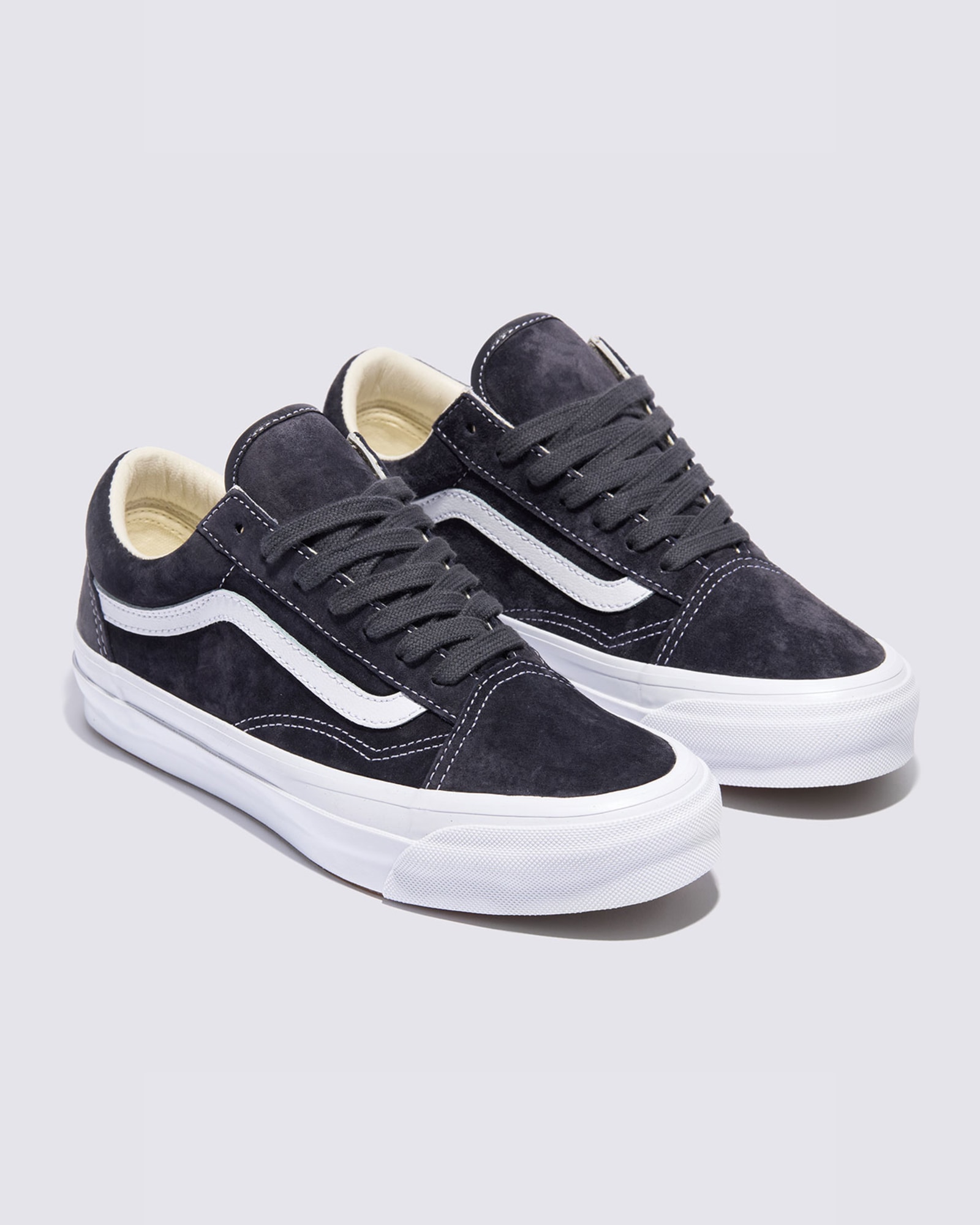 PREMIUM オールドスクール ピッグスエード image number 1