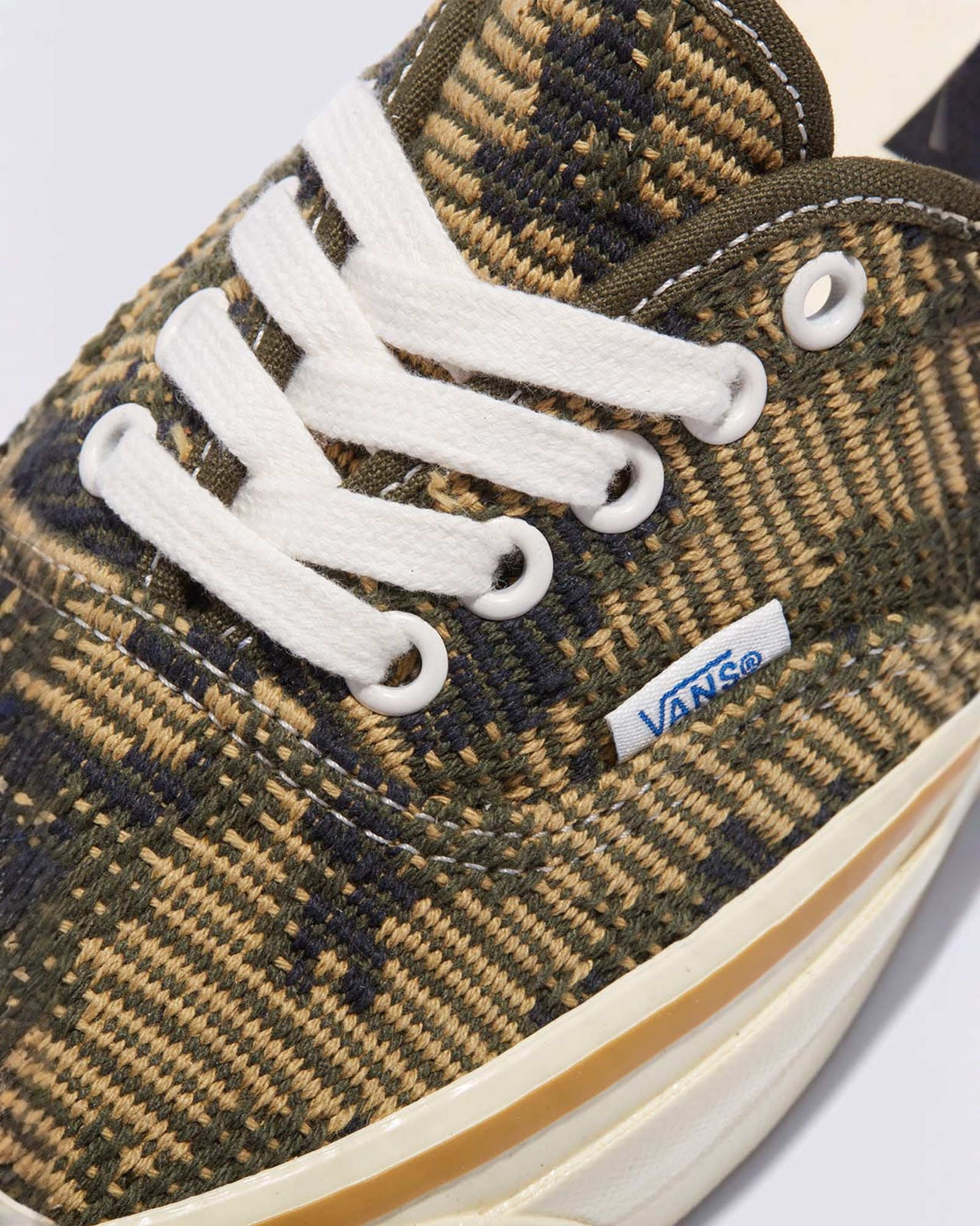 PREMIUM オーセンティック| VANS（ヴァンズ）公式ストア