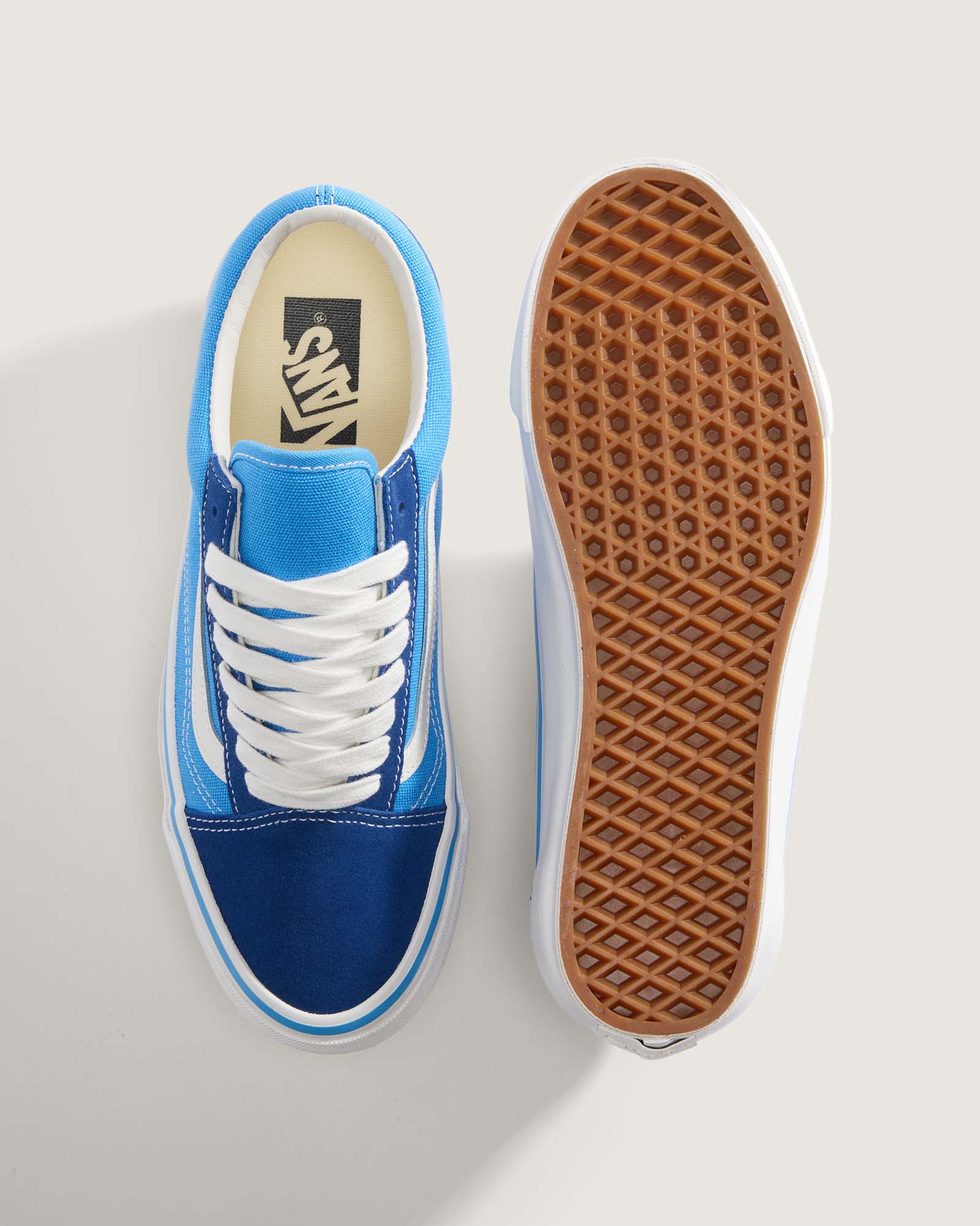 PREMIUM オールドスクール| VANS（ヴァンズ）公式ストア