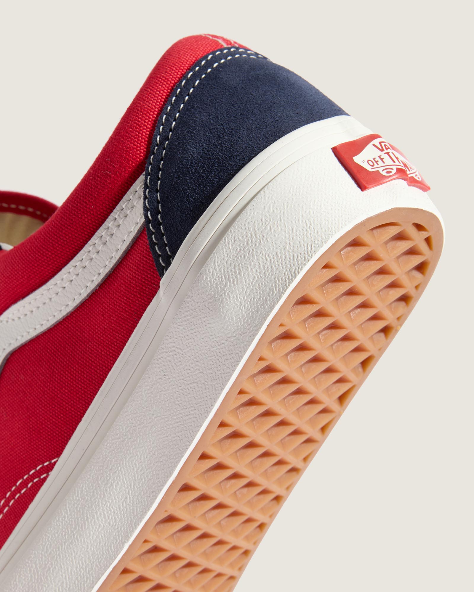 オールドスクール| VANS（ヴァンズ）公式ストア