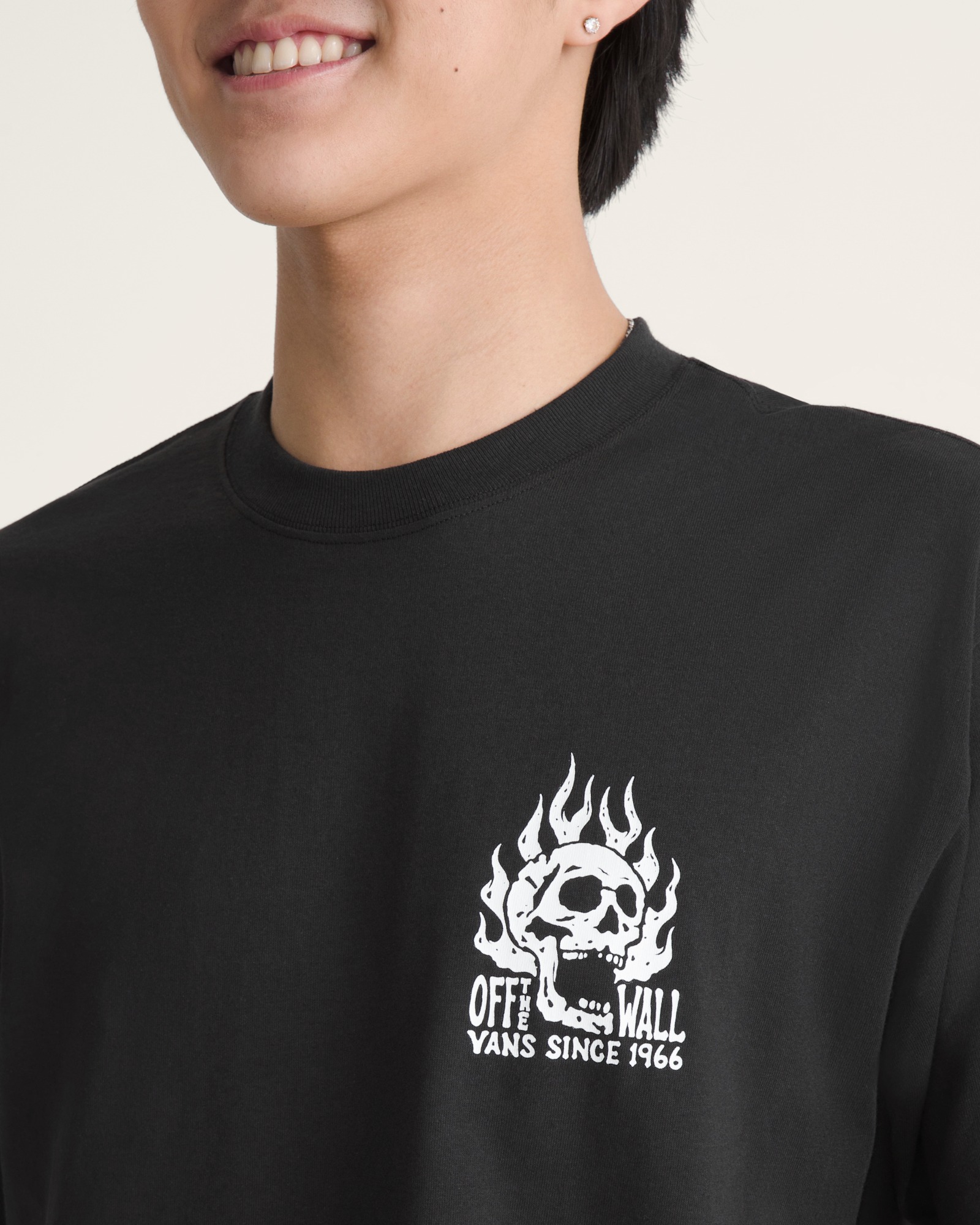 OFF THE WALL FEVER Tシャツ| VANS（ヴァンズ）公式ストア