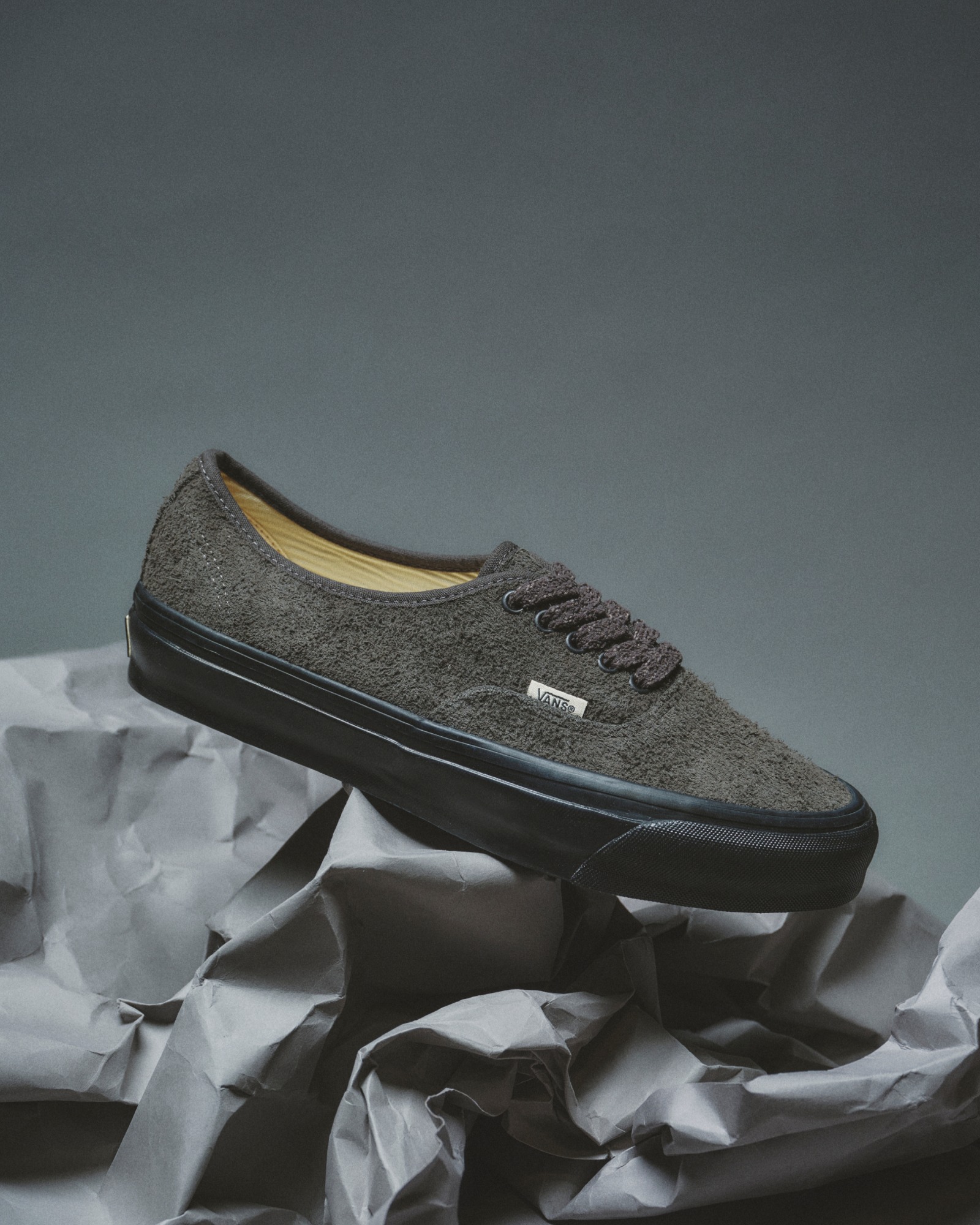 PREMIUM オーセンティック ヘアリースエード| VANS（ヴァンズ）公式ストア