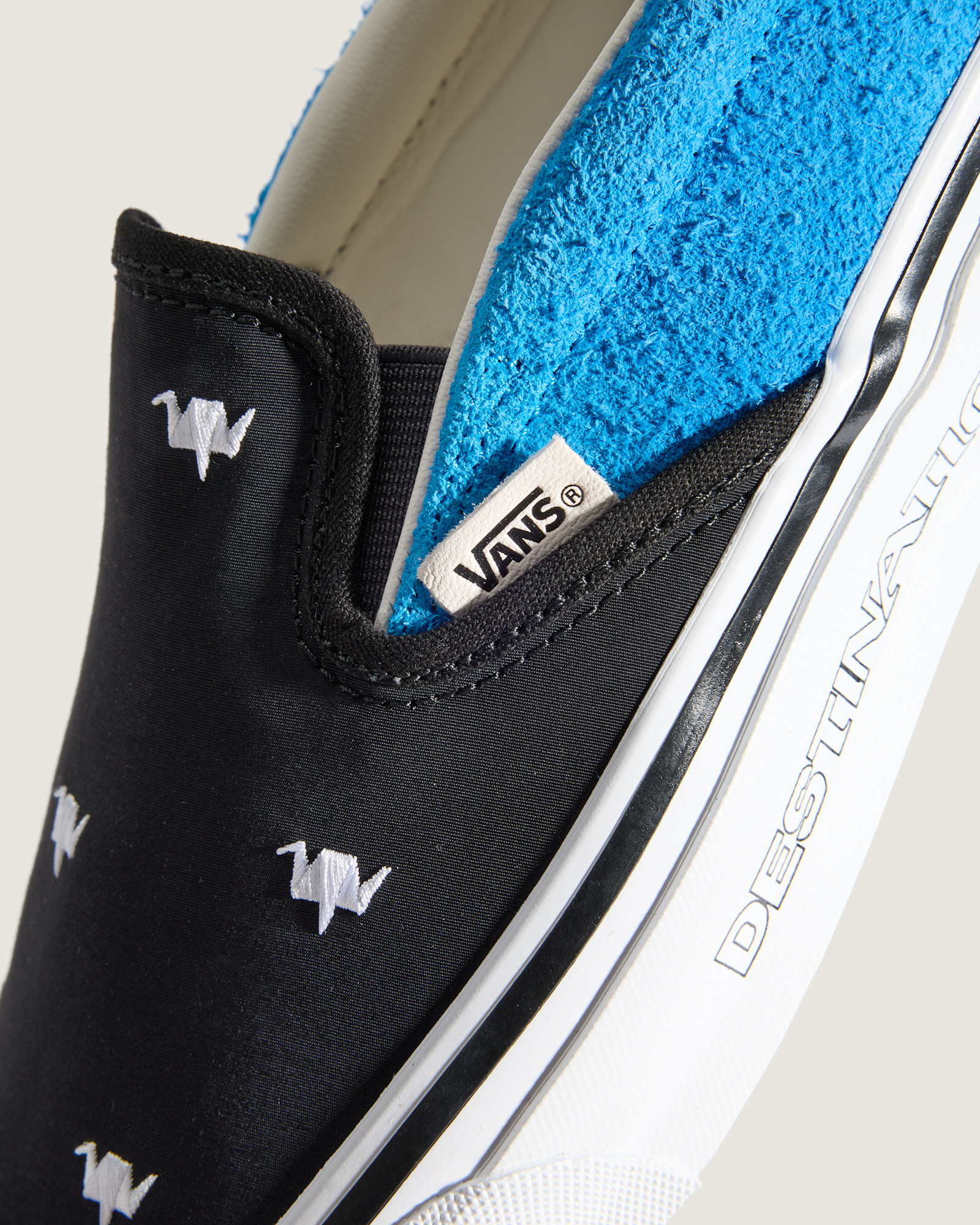 7月25日発売】LIBERAIDERS PREMIUM スリッポン| VANS（ヴァンズ）公式