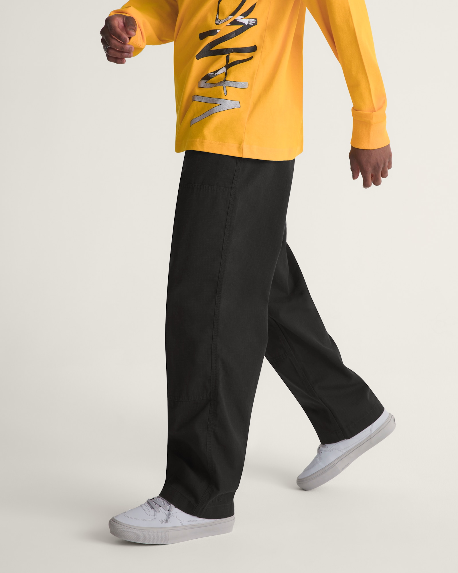 カーゴパンツ by Atiba Jefferson image number 1