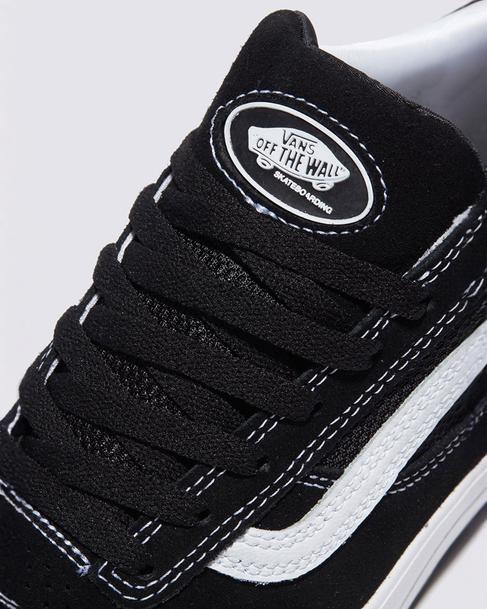 スケート ザバ| VANS（ヴァンズ）公式ストア