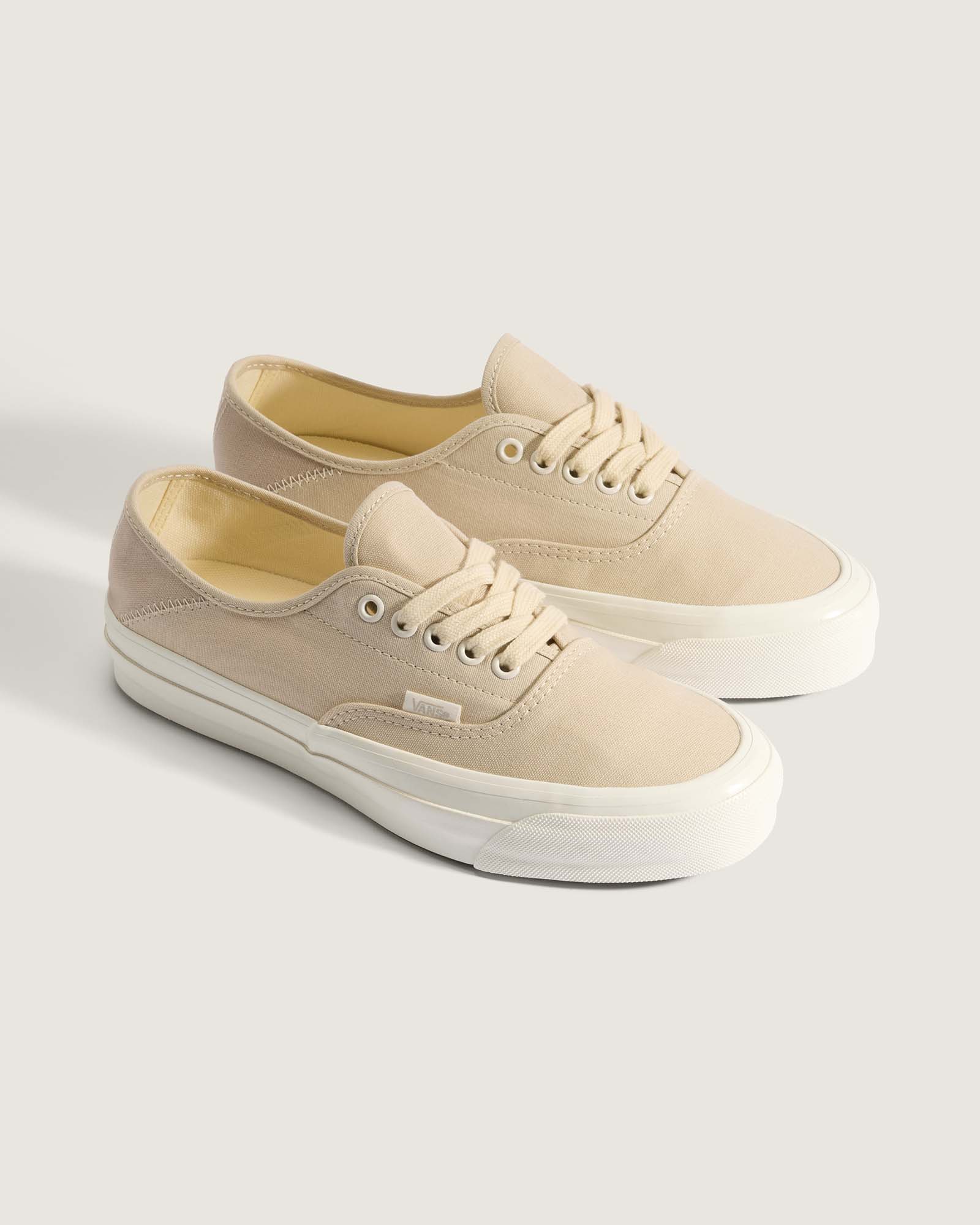 PREMIUM オーセンティック キックダウン