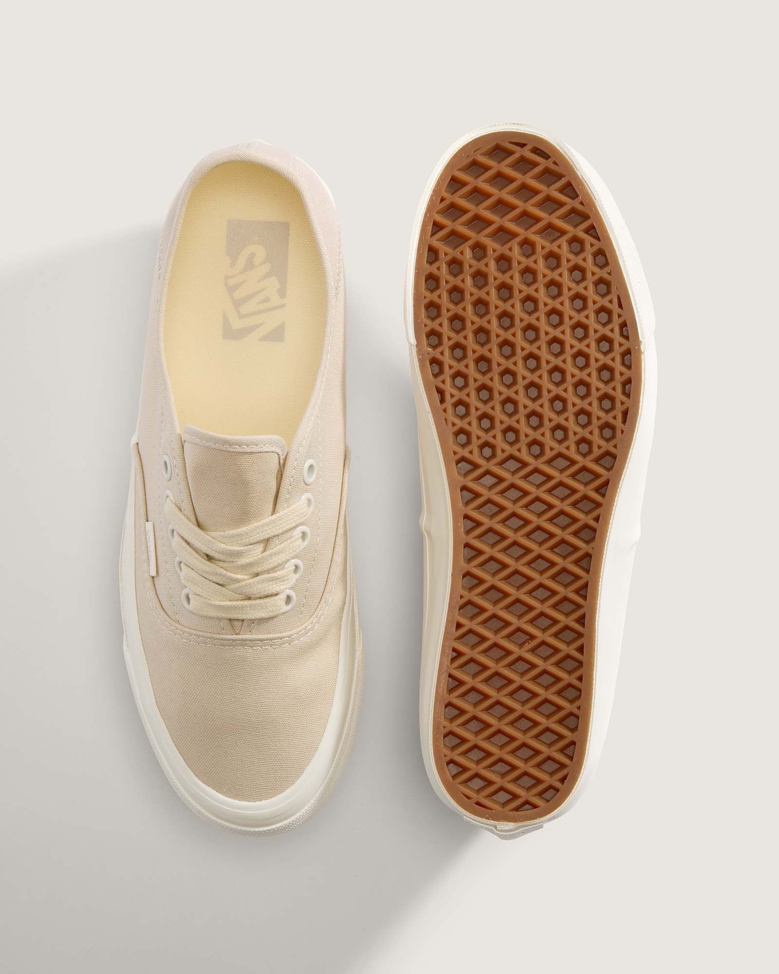 PREMIUM オーセンティック キックダウン