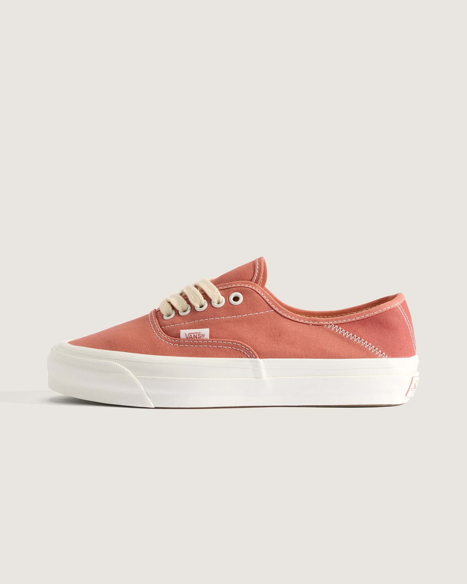 PREMIUM オーセンティック キックダウン