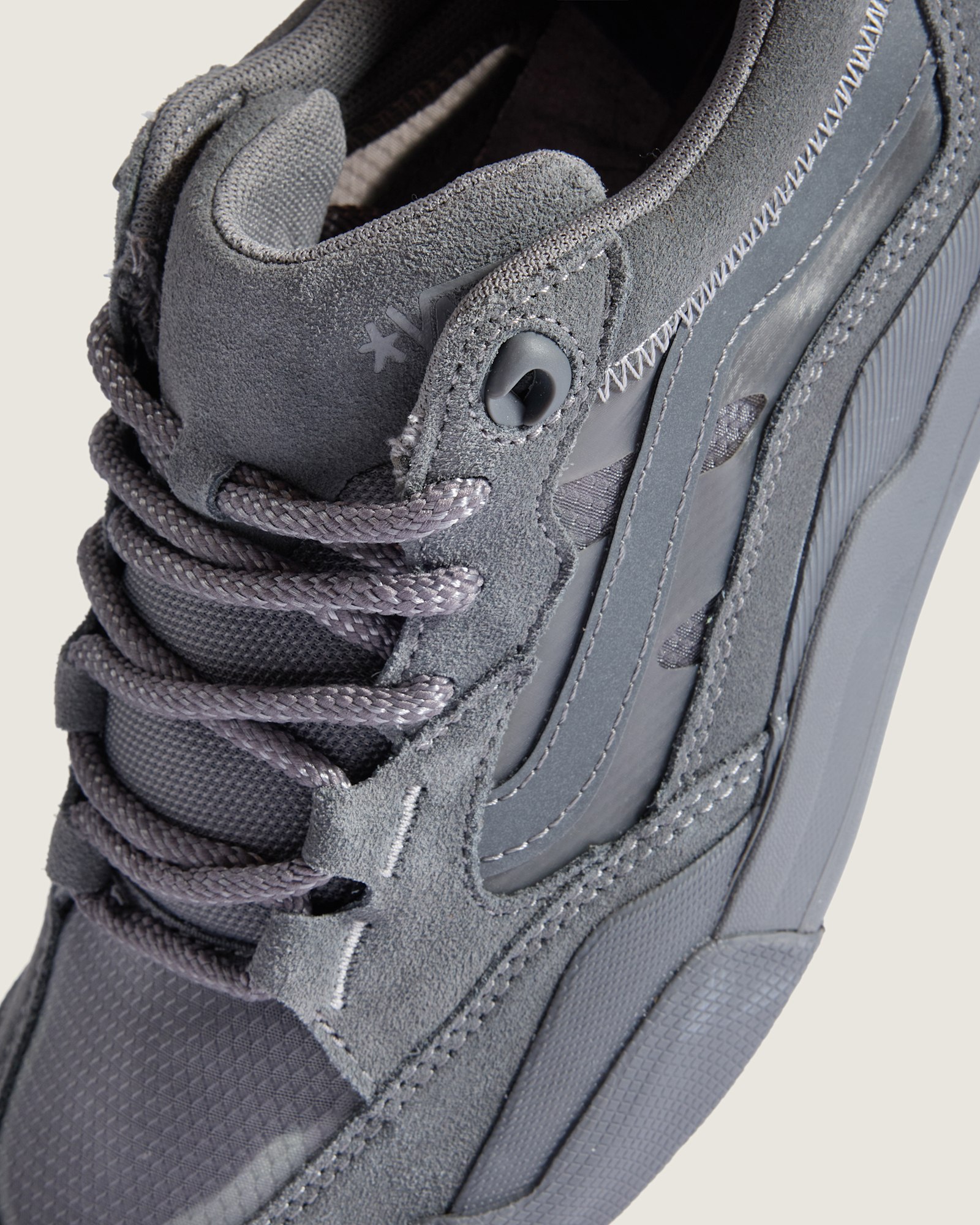 スケート 2 ウェイビー by Atiba Jefferson