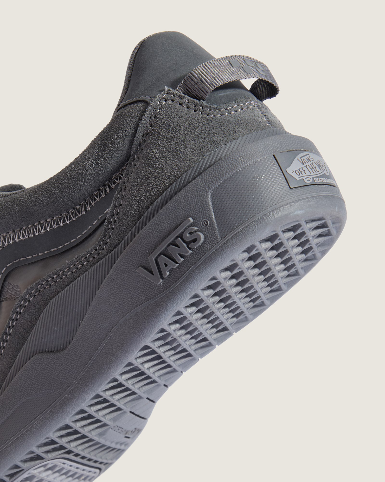 スケート 2 ウェイビー by Atiba Jefferson