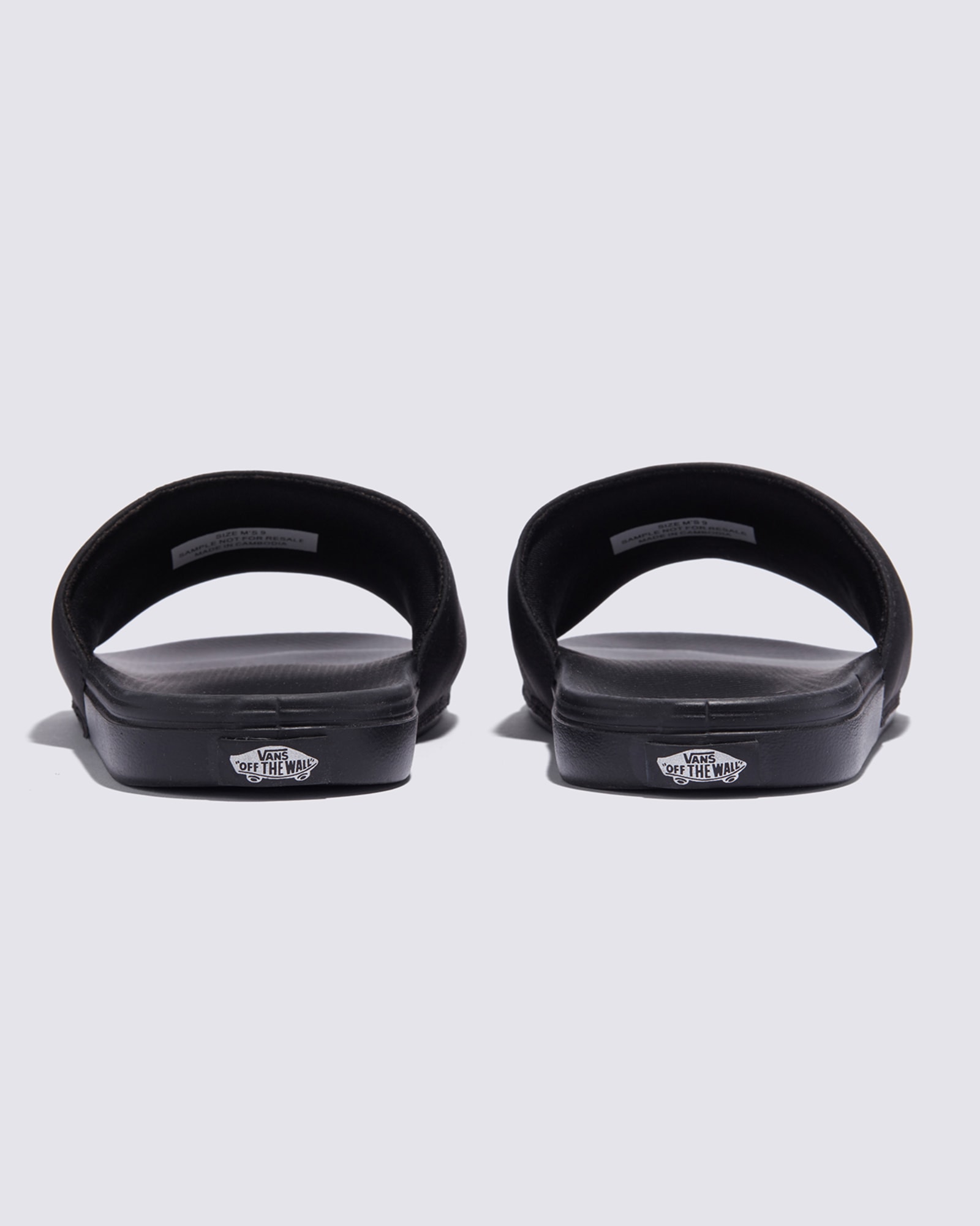 ラコスタ スライドオン サンダル