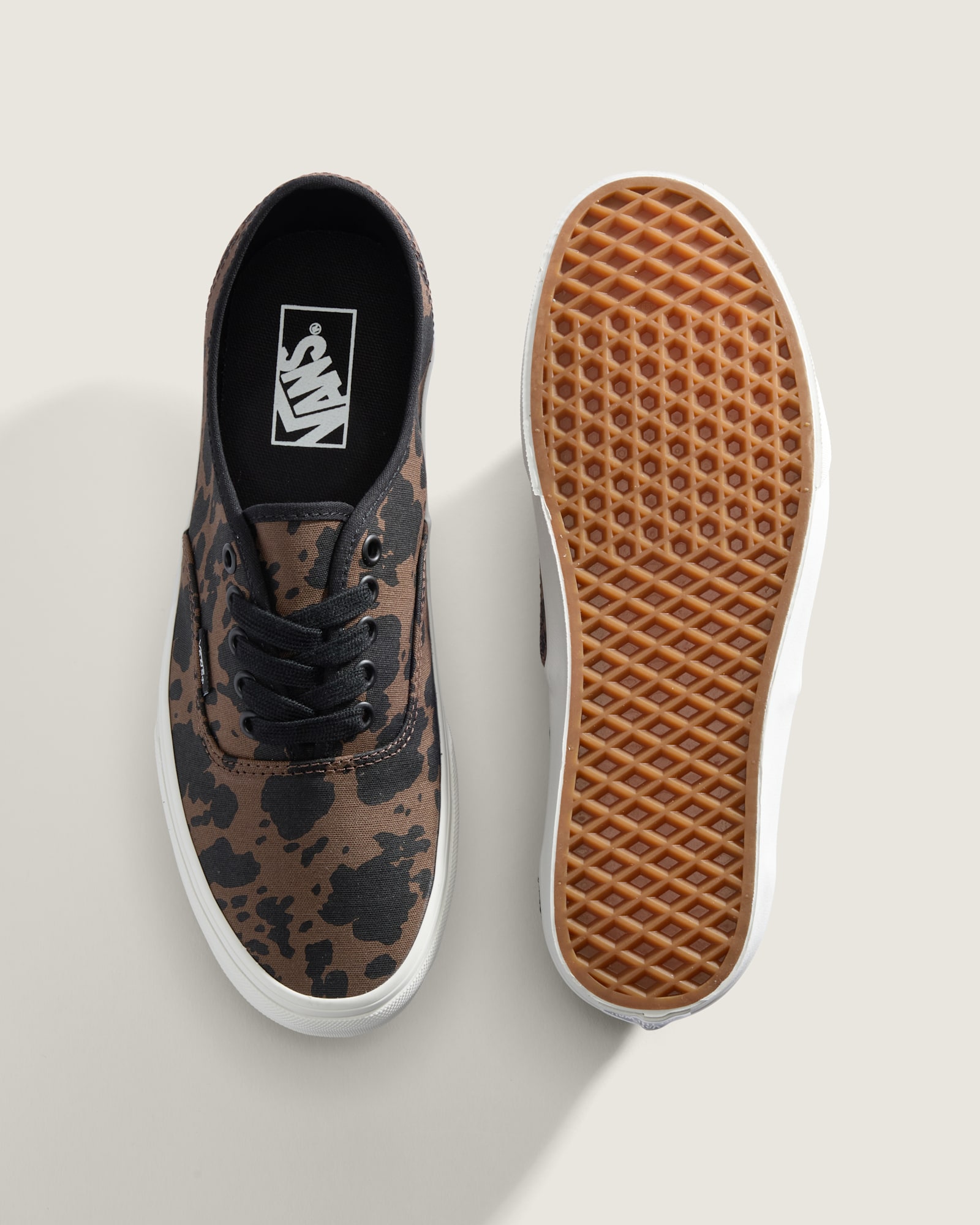 オーセンティック