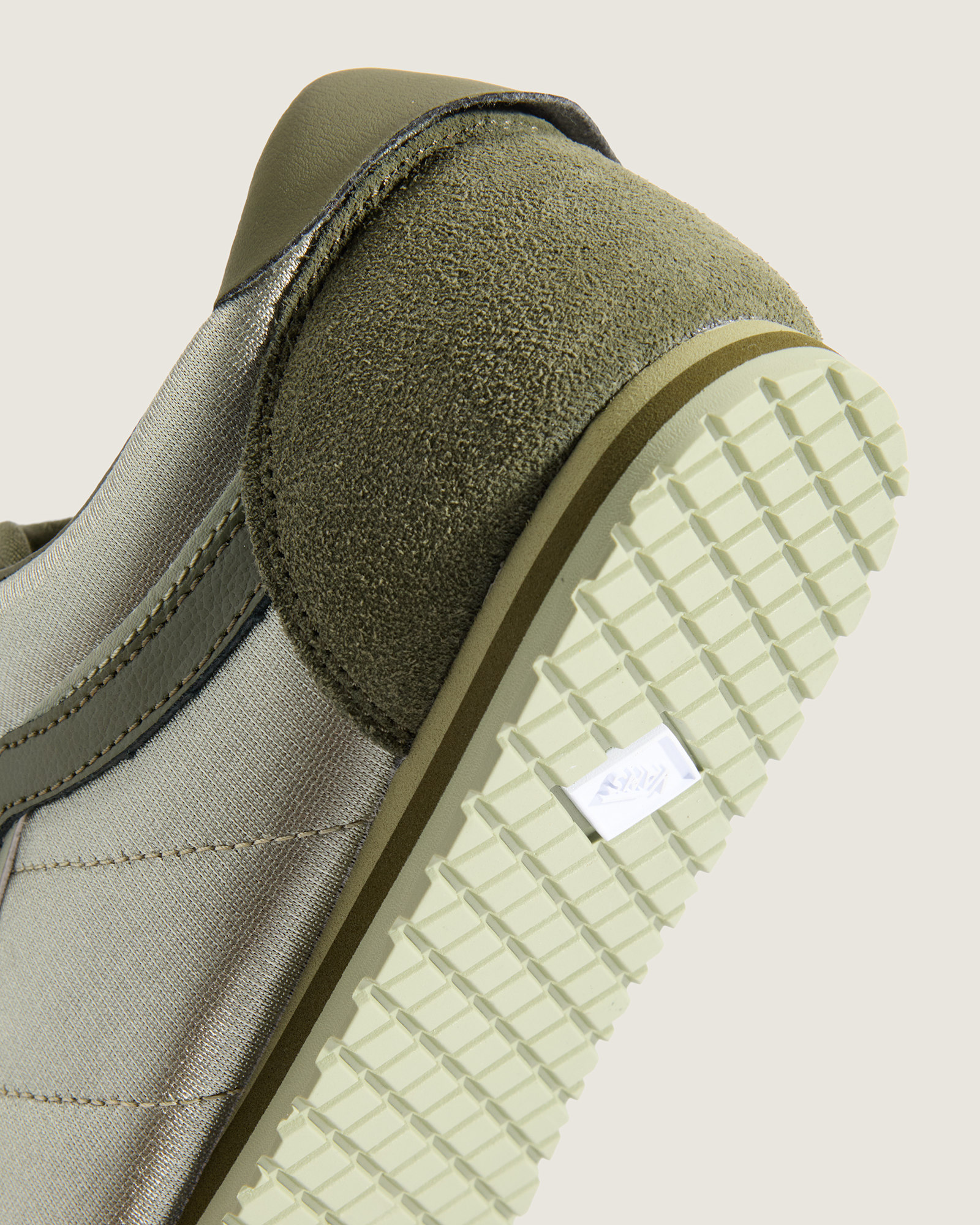 スーパーロープロ デュアルレース サテン