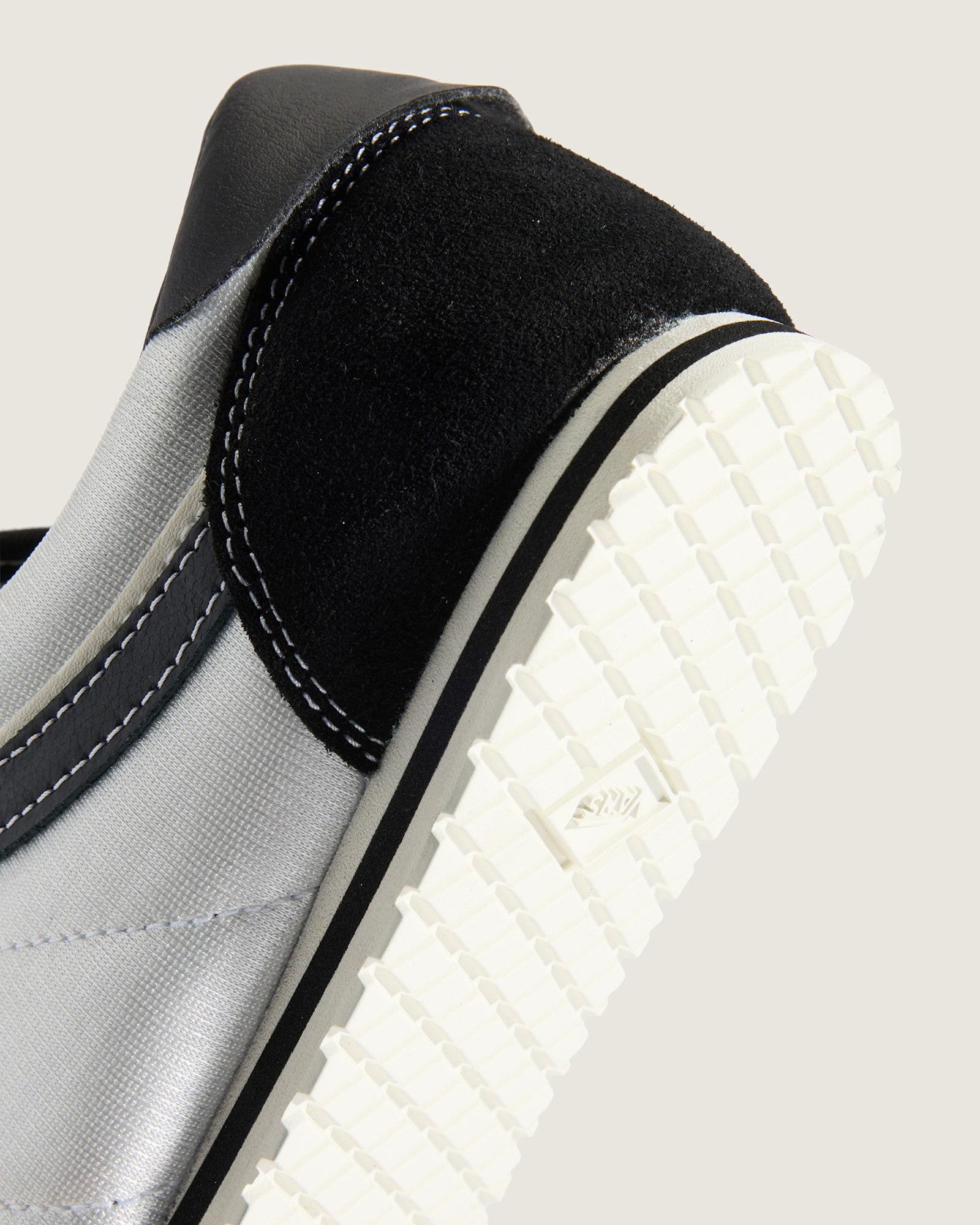 スーパーロープロ デュアルレース サテン