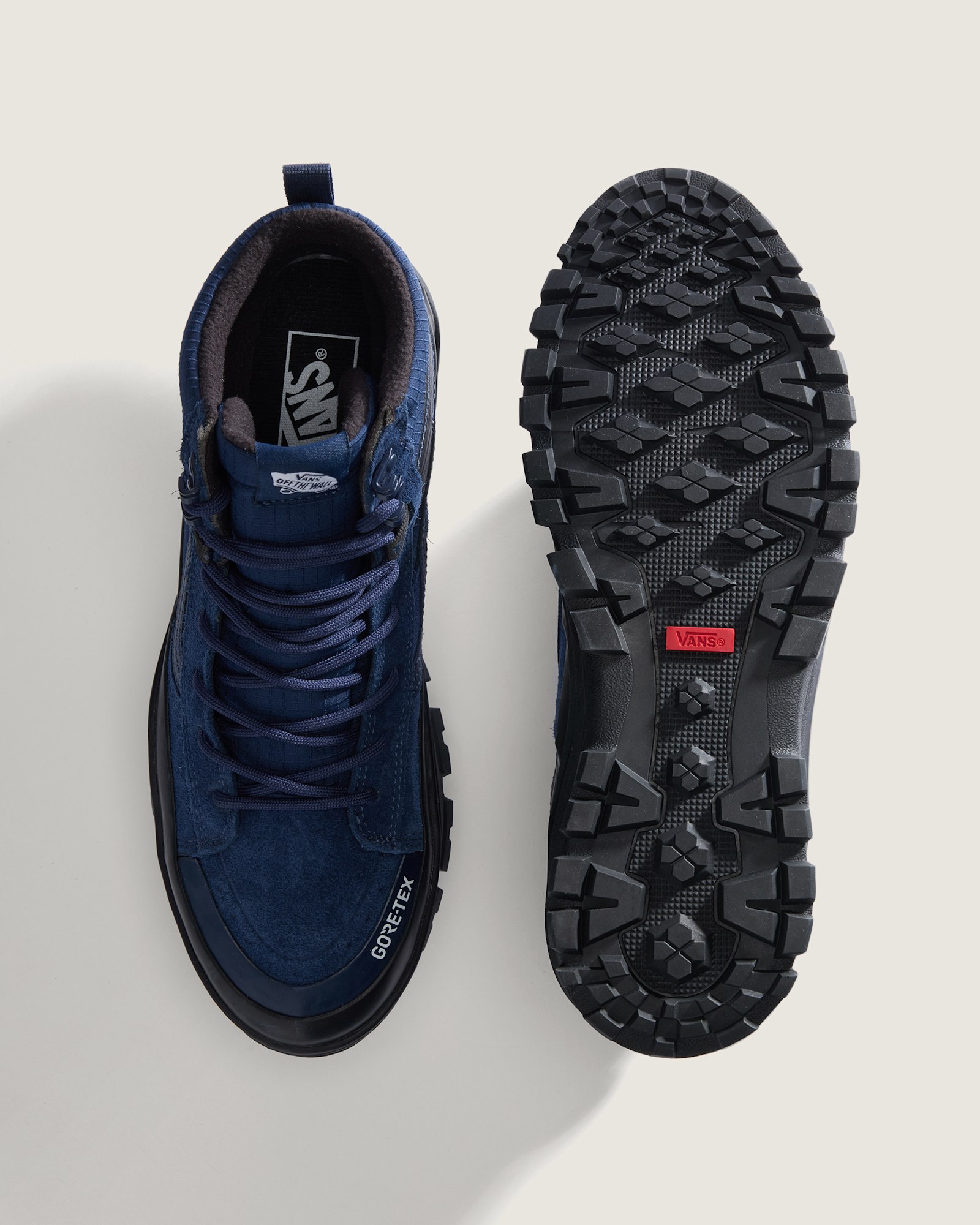 スケートハイ GORE-TEX インシュレーテッド