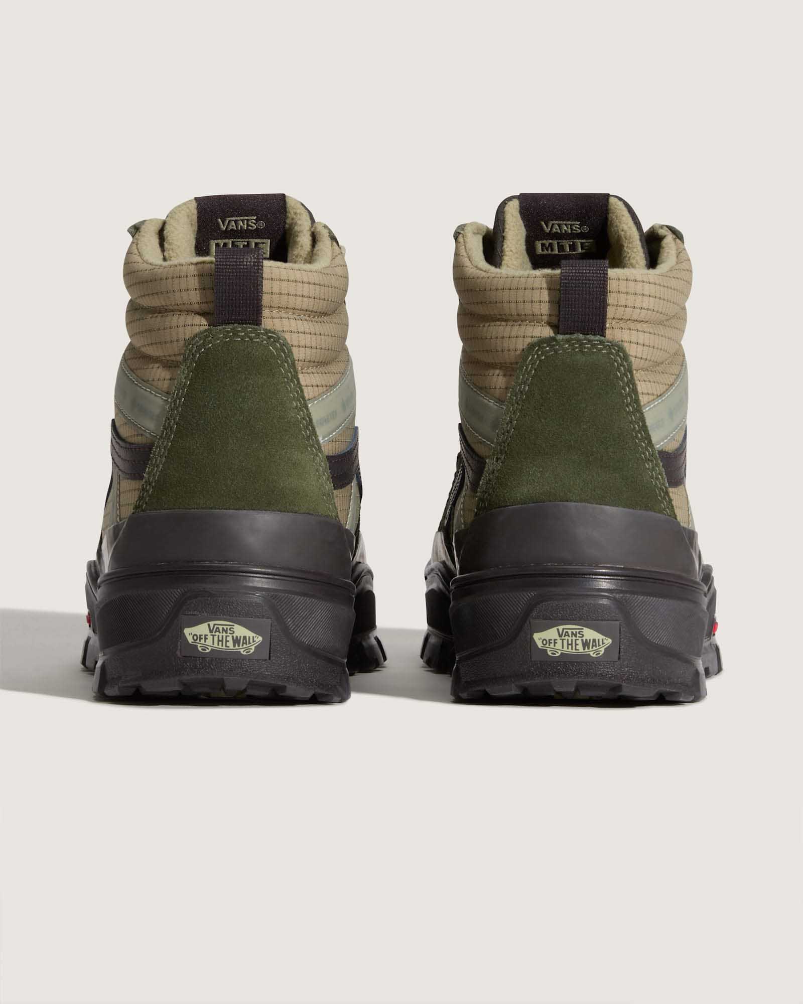 スケートハイ GORE-TEX インシュレーテッド