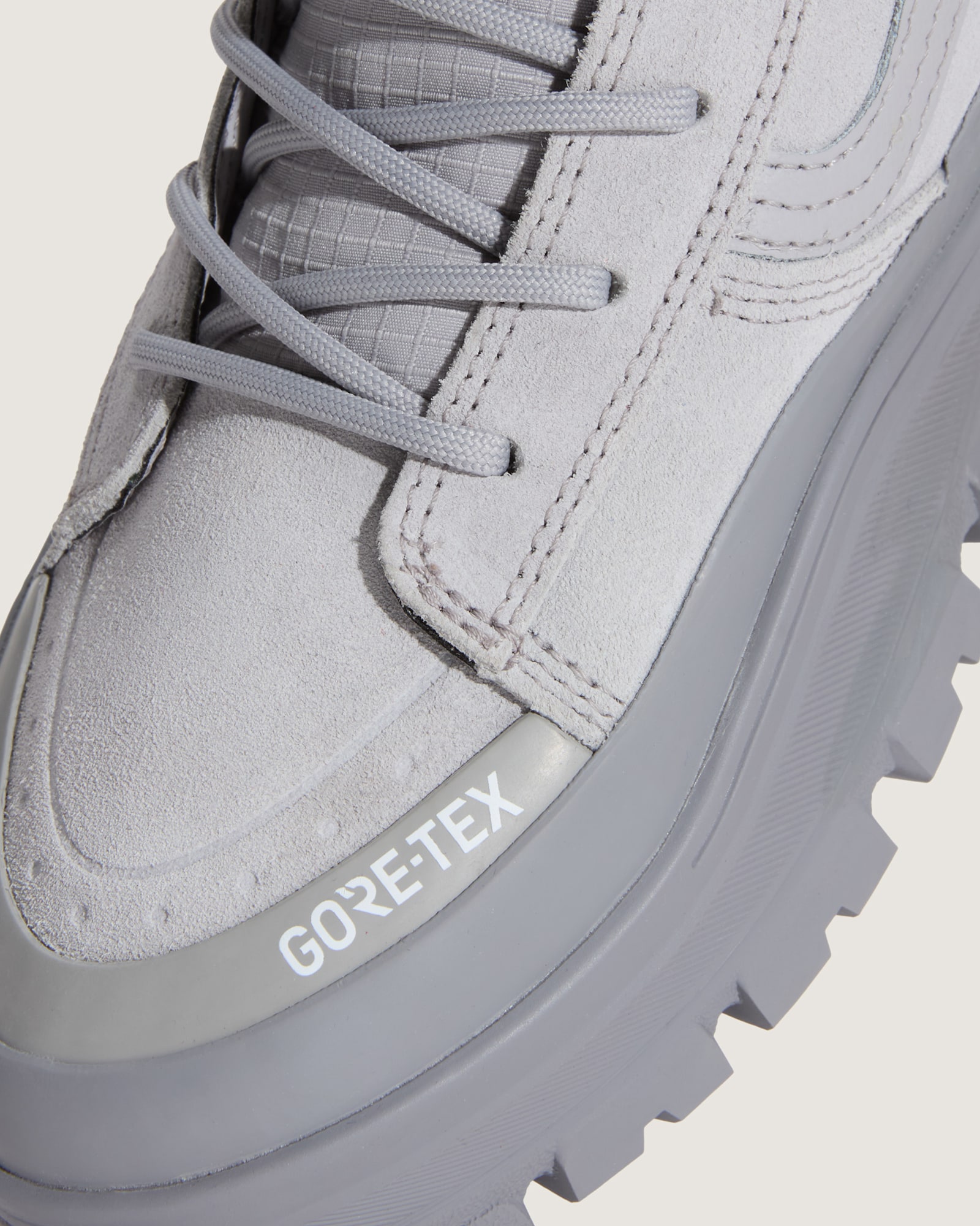 スケートハイ GORE-TEX インシュレーテッド