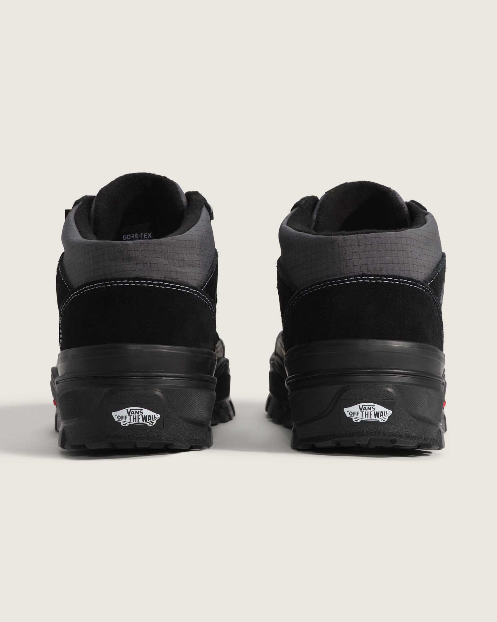 マウンテンミッド GORE-TEX インシュレーテッド