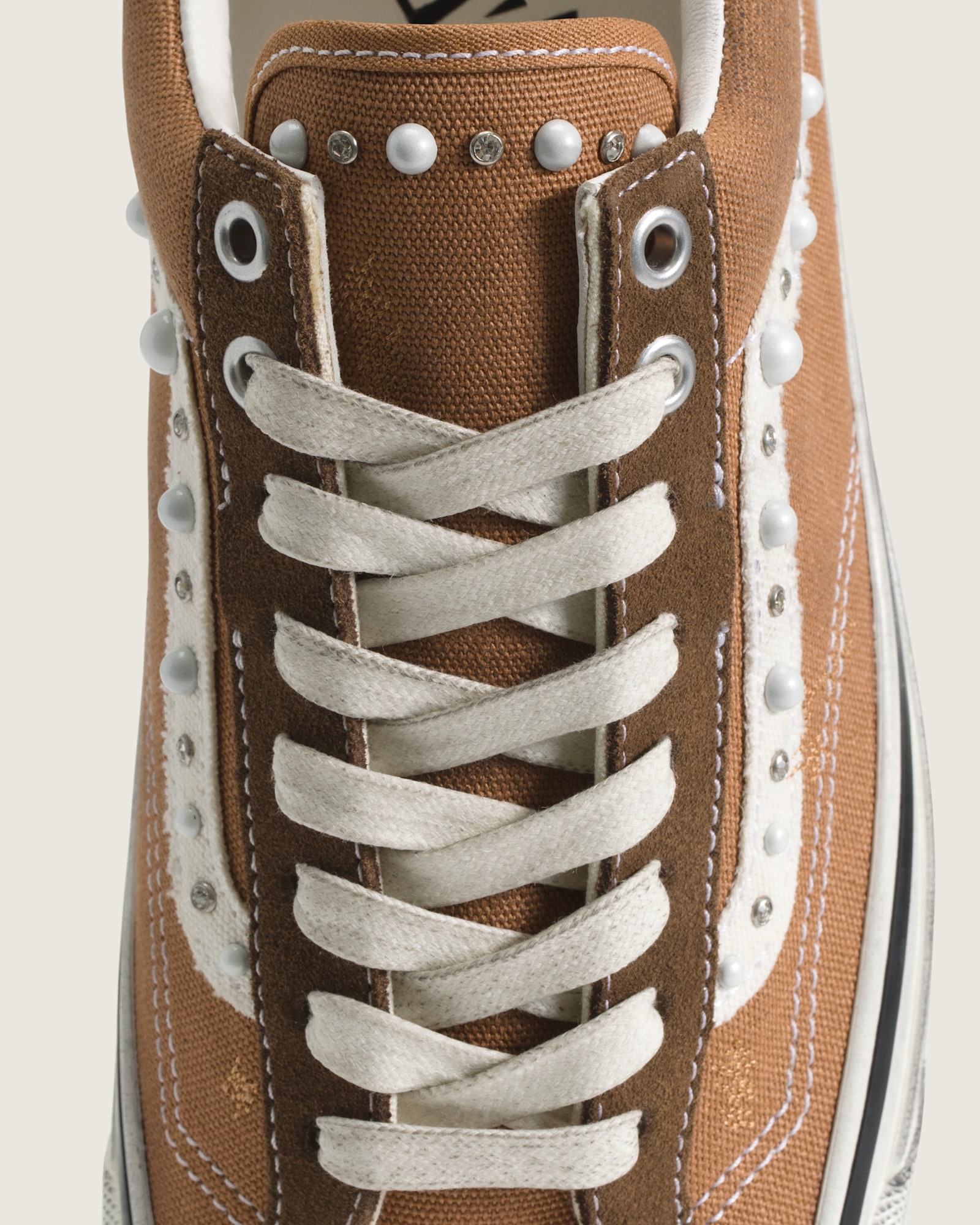 [4月21日発売] PREMIUM オールドスクール 36 パール