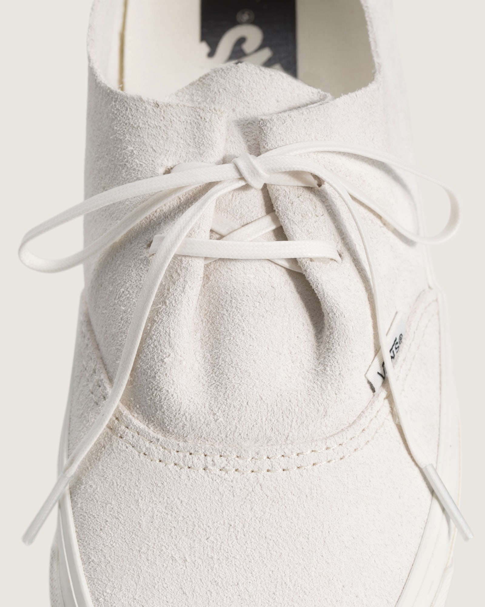 PREMIUM オーセンティック イーズ