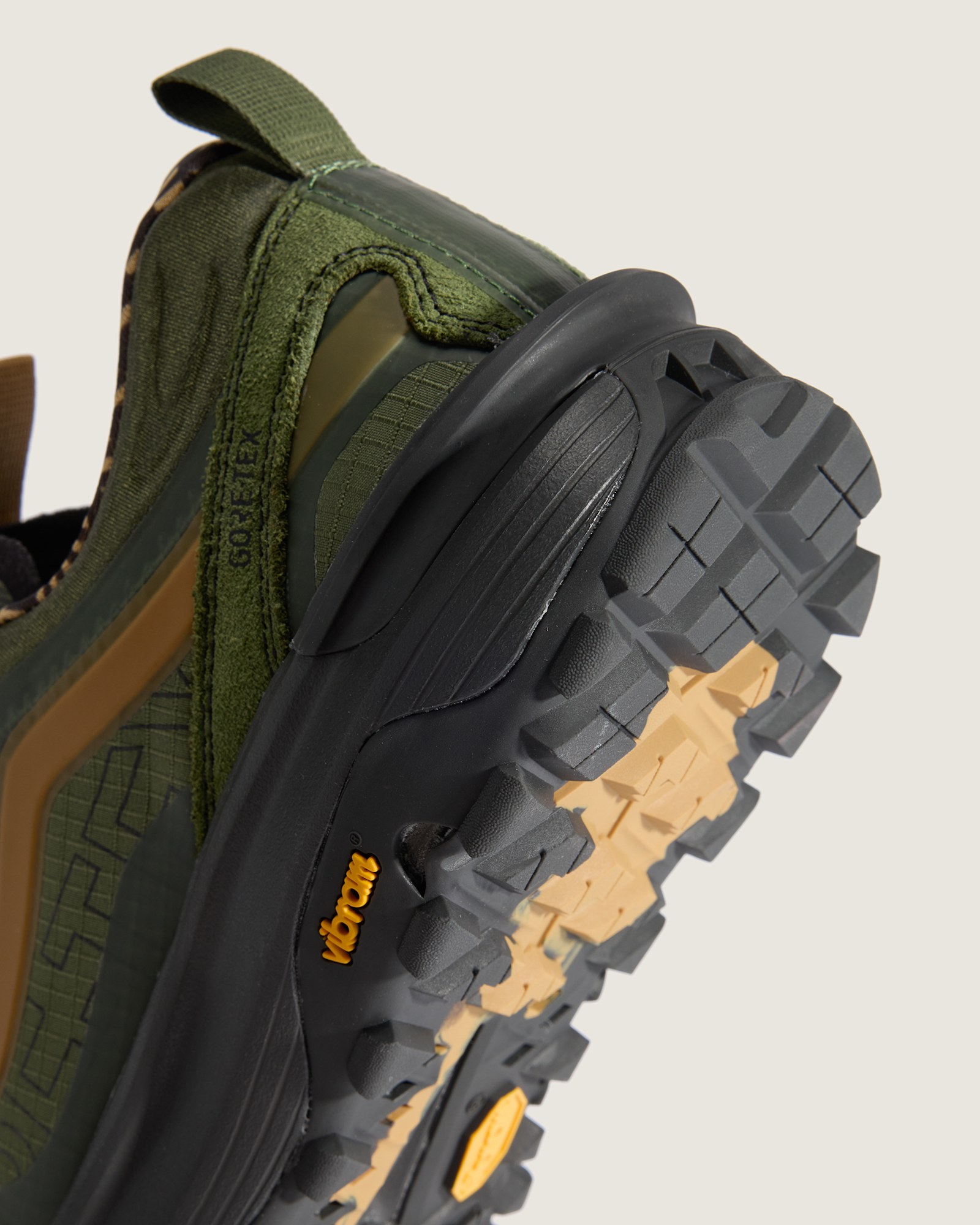 クロスパス XC GORE-TEX