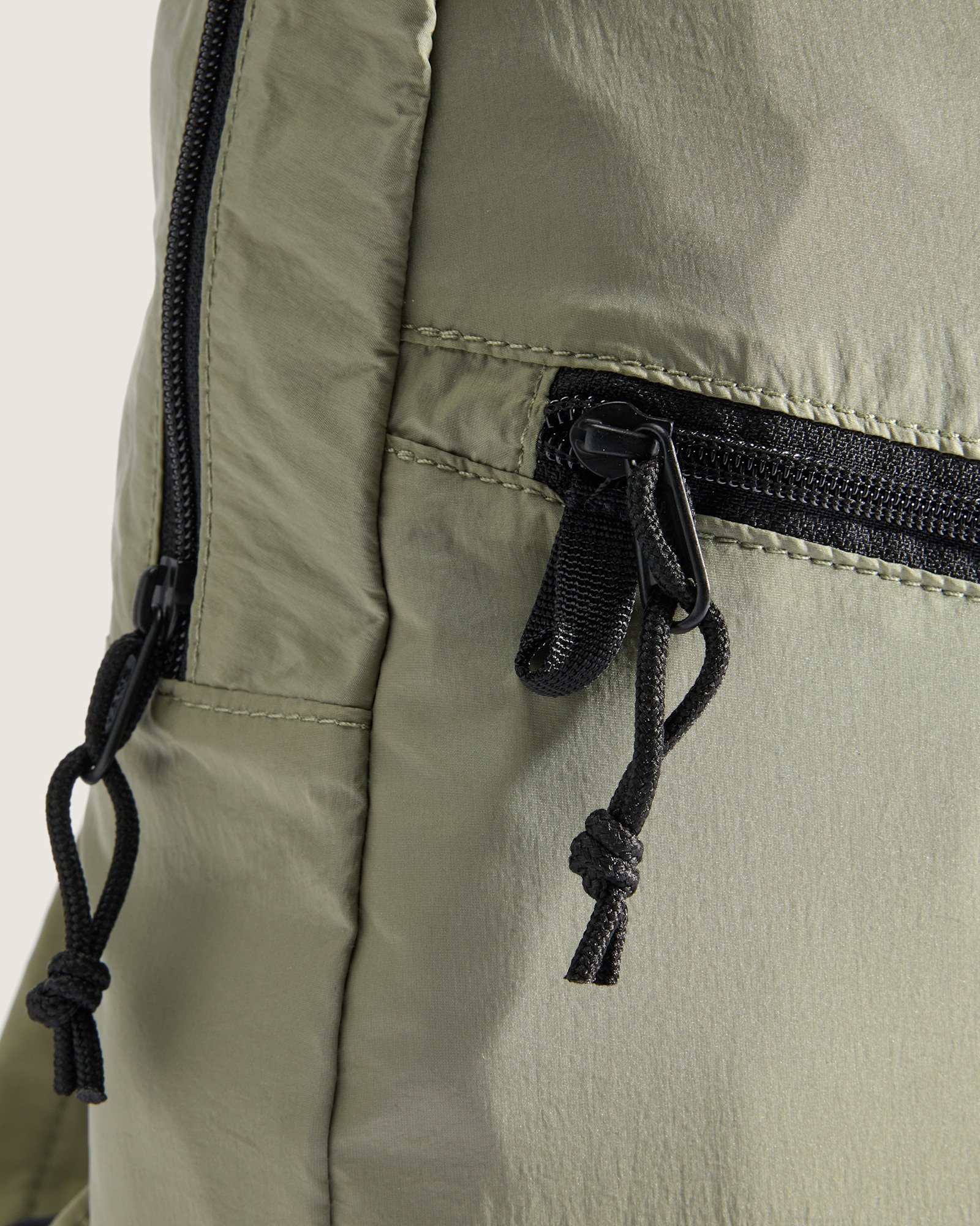 CLAMBER ミニバックパック