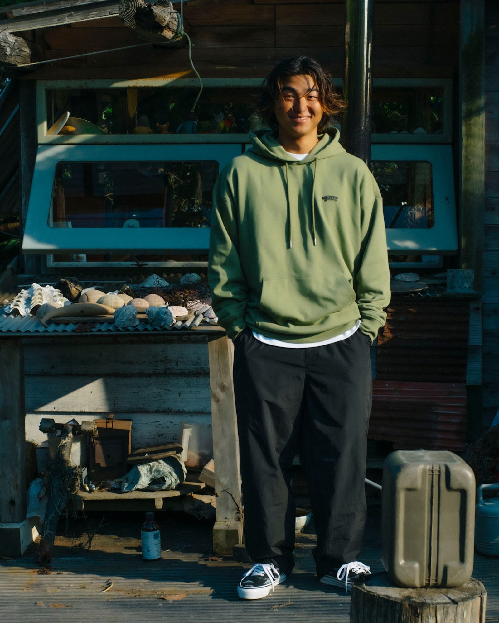 YUSUKE HANAI フーディー