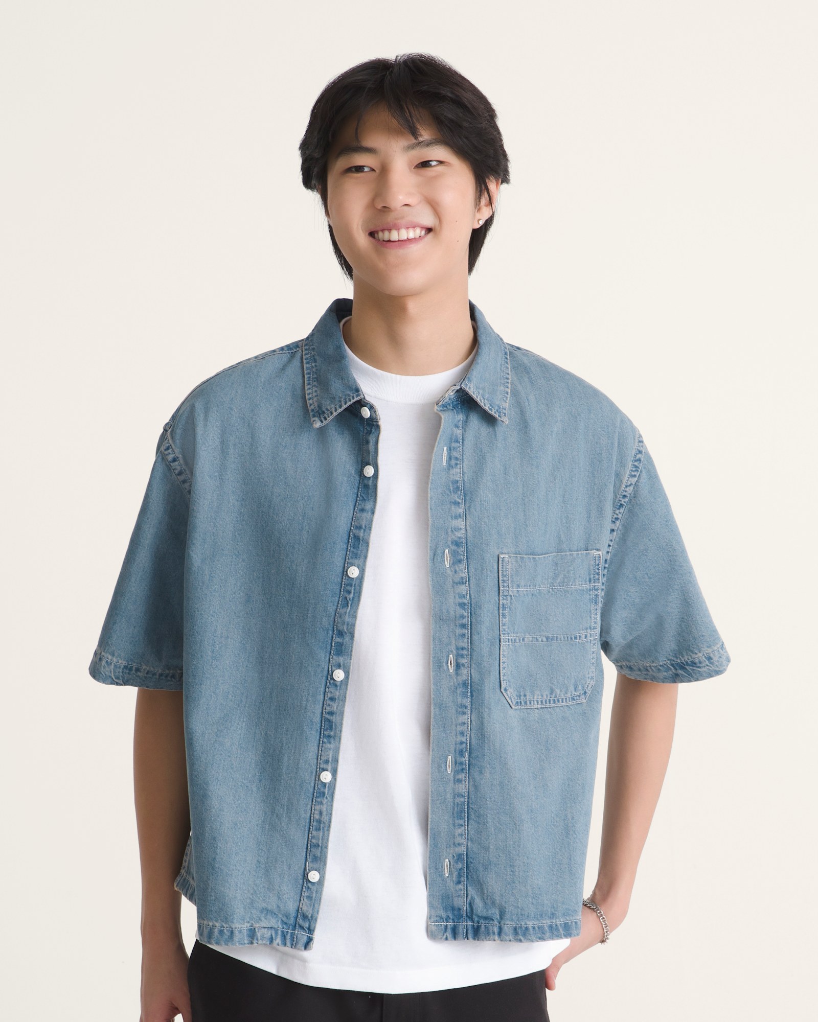 CYRUS ストレートヘム デニムシャツ