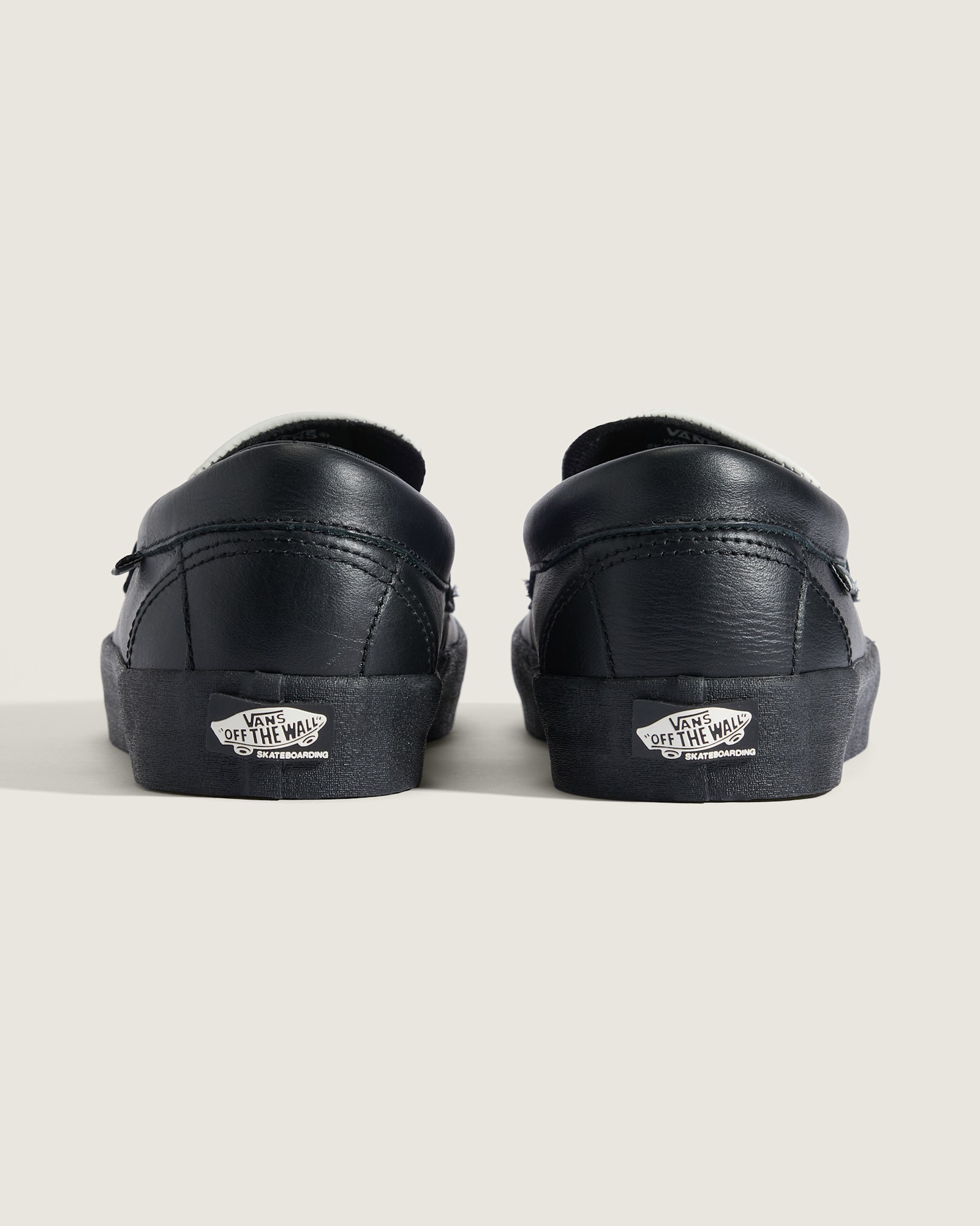 スケートローファー