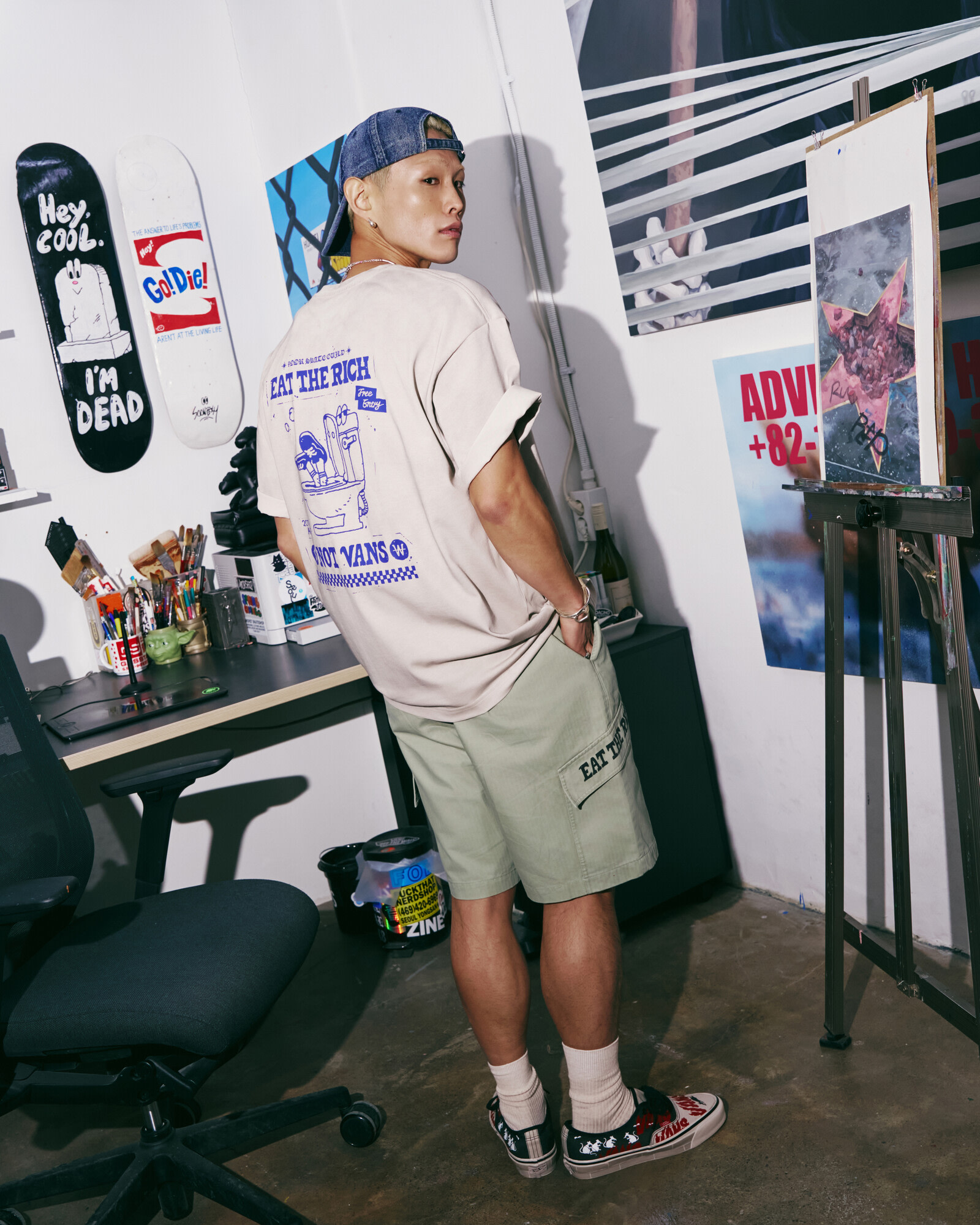SOON.EASY ウォッシュド グラフィック Tシャツ