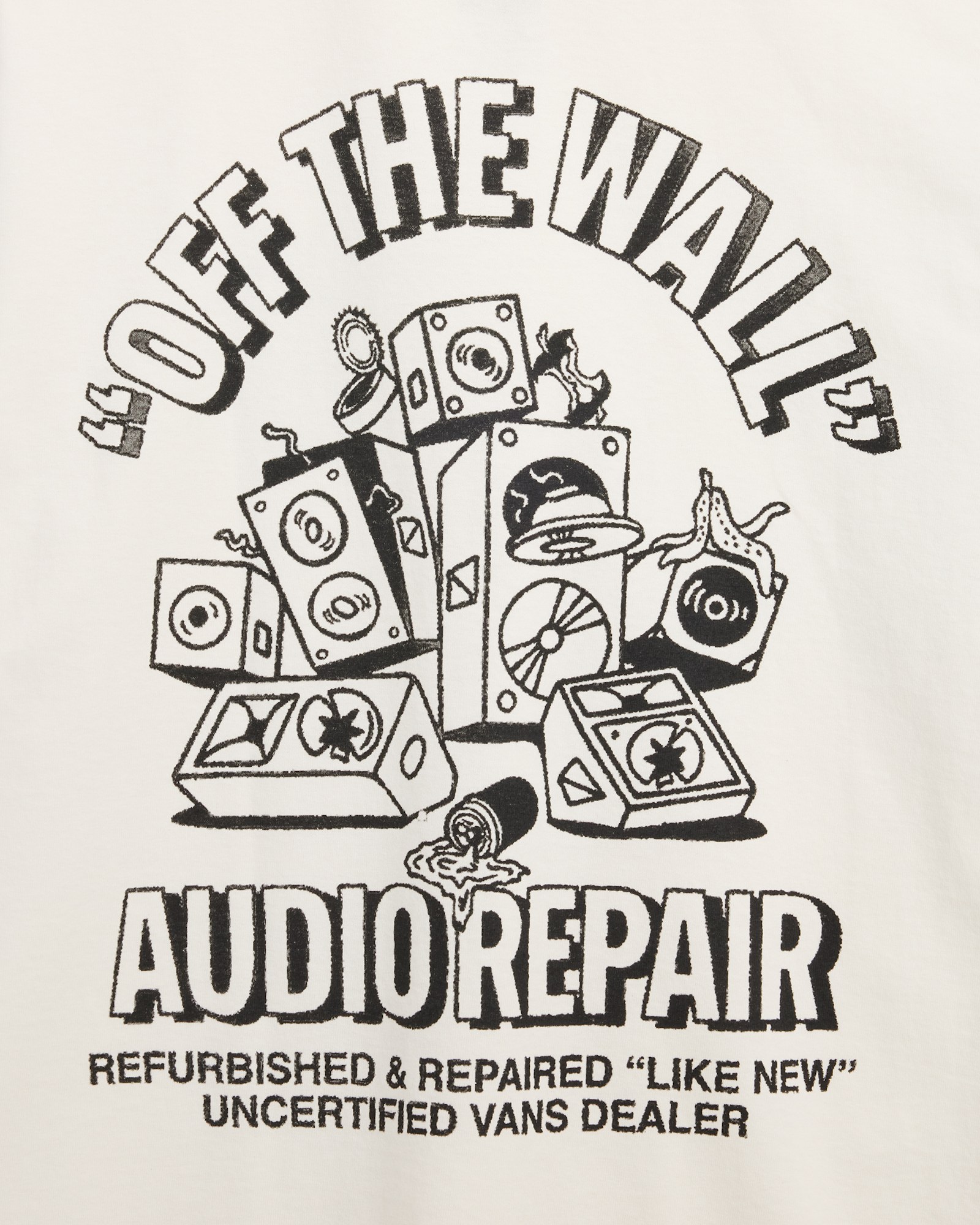 REFURBED Tシャツ
