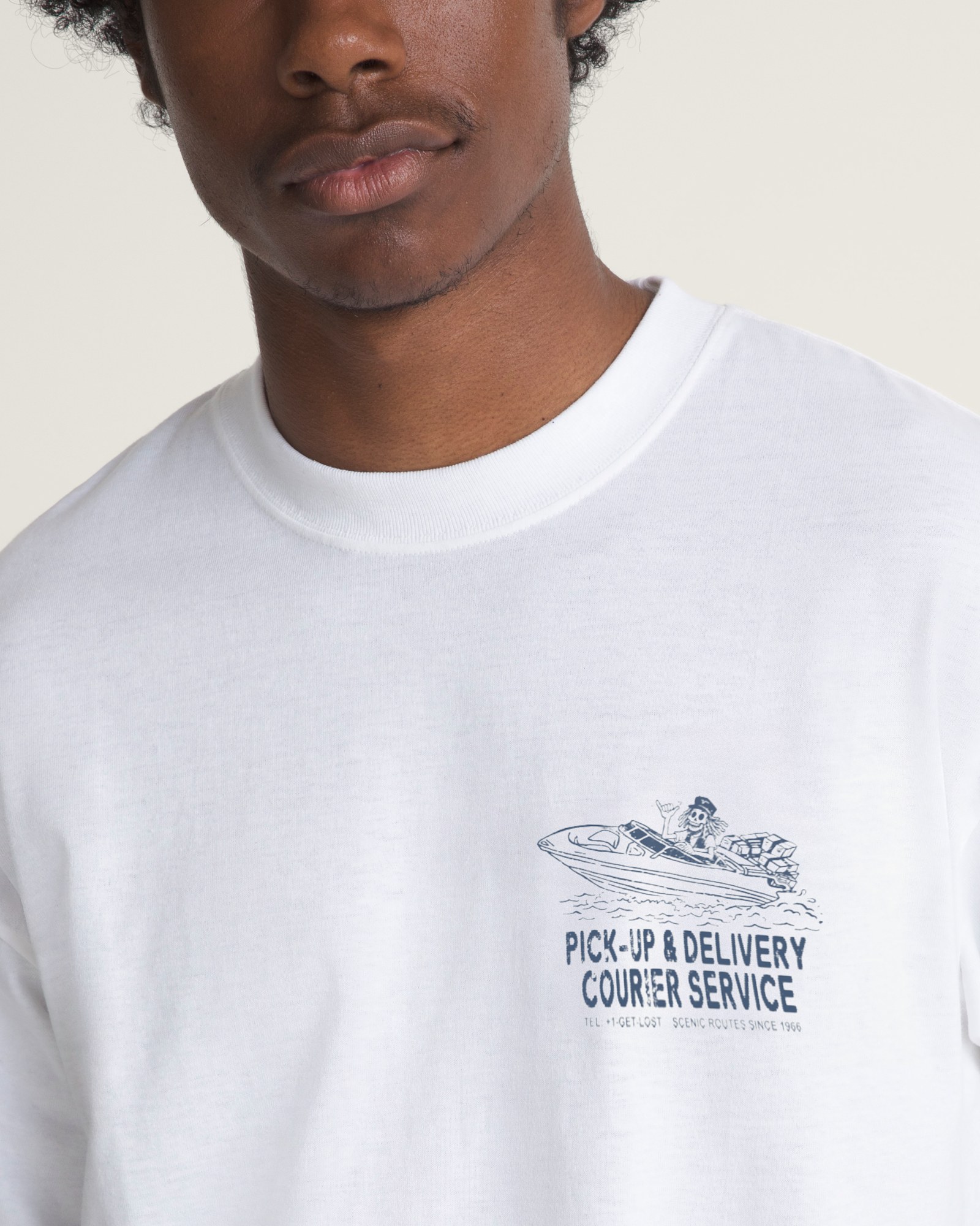 PAULY'S DELIVERY Tシャツ