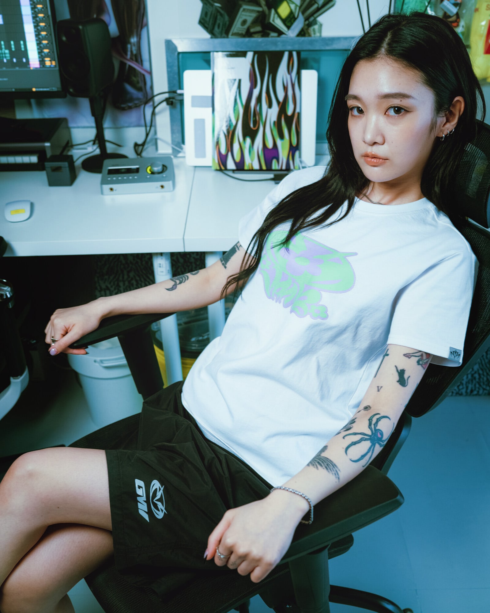 [6月6日発売] GUCCIMAZE ウィメンズ フローラル Tシャツ