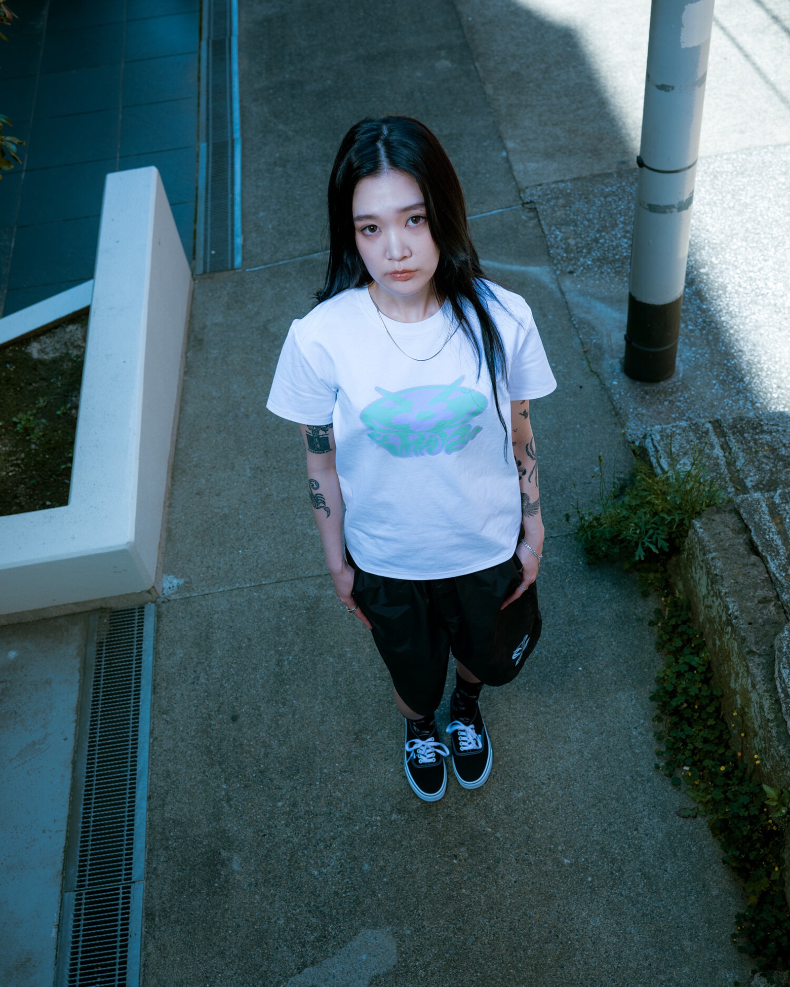 [6月6日発売] GUCCIMAZE ウィメンズ フローラル Tシャツ
